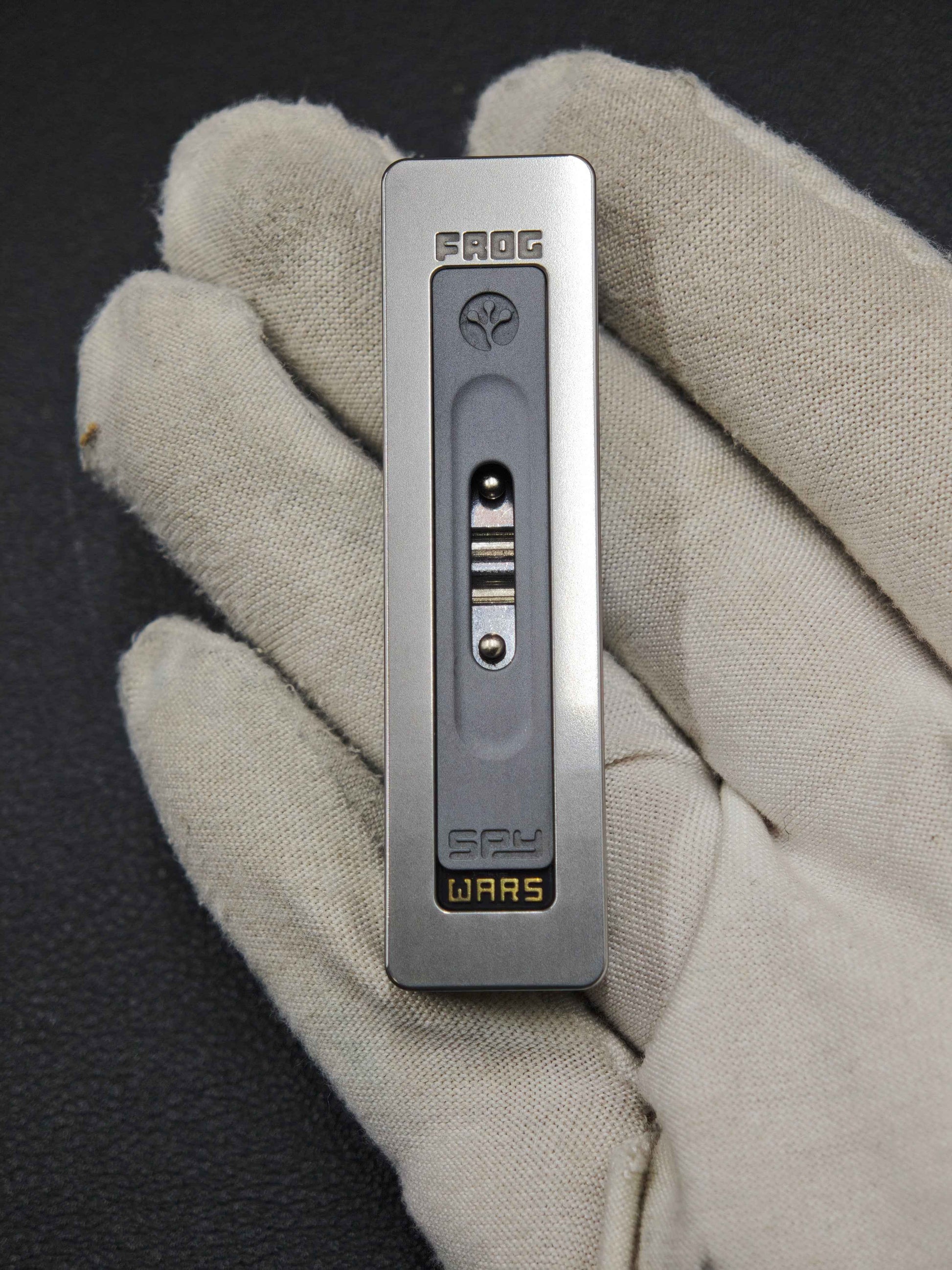 Frog PEEK Stainless Steel