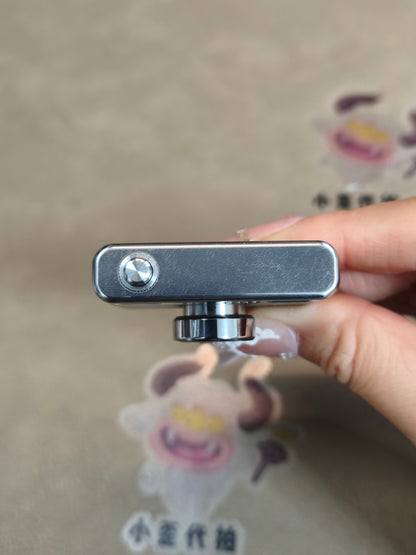 Camera M Titanium Distressed