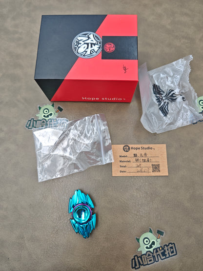 Dark Shell Opening Zirconium