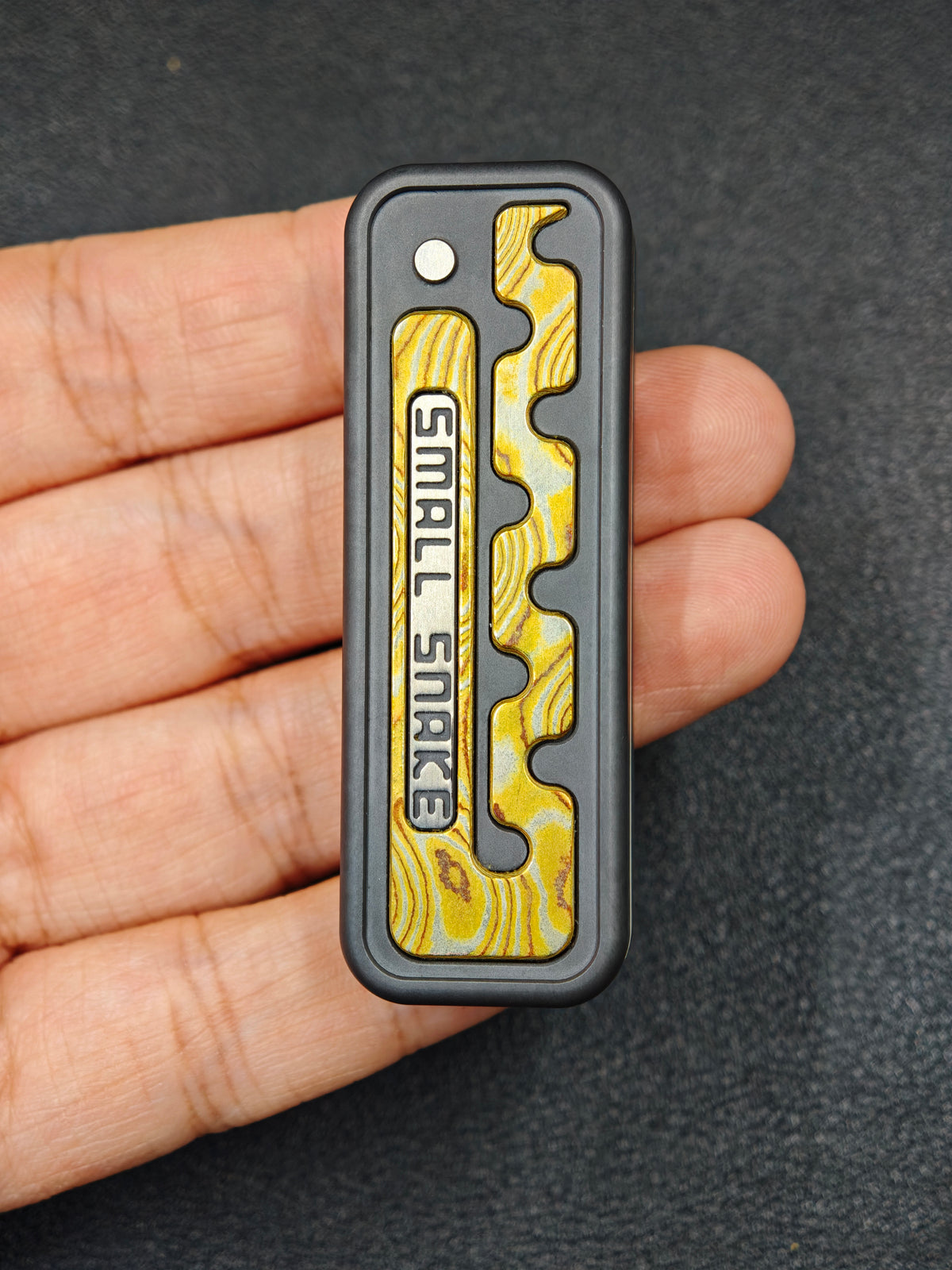 Snake Zirconium