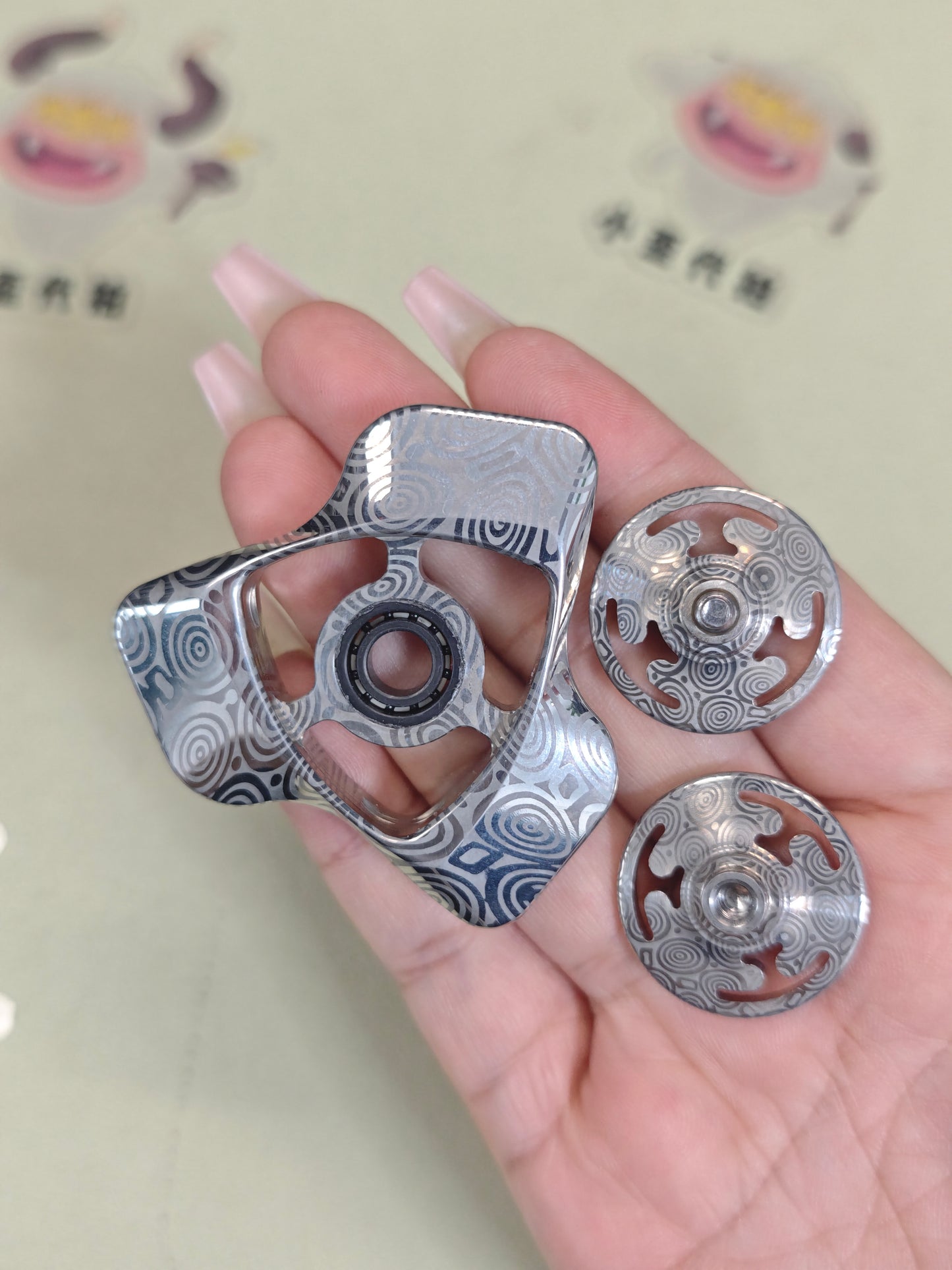 Phantom Dual Leaf Stainless Steel