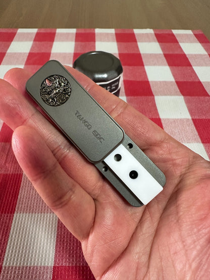 Sugar Cube Titanium