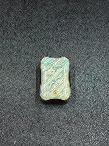 Slim Titanium