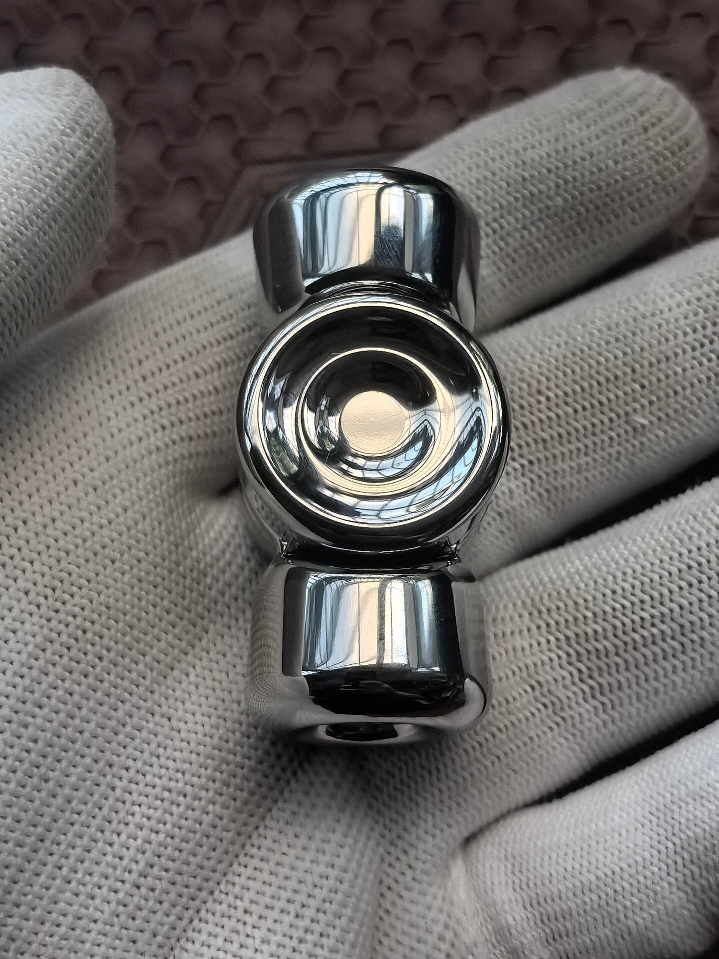 Spin Stainless Steel
