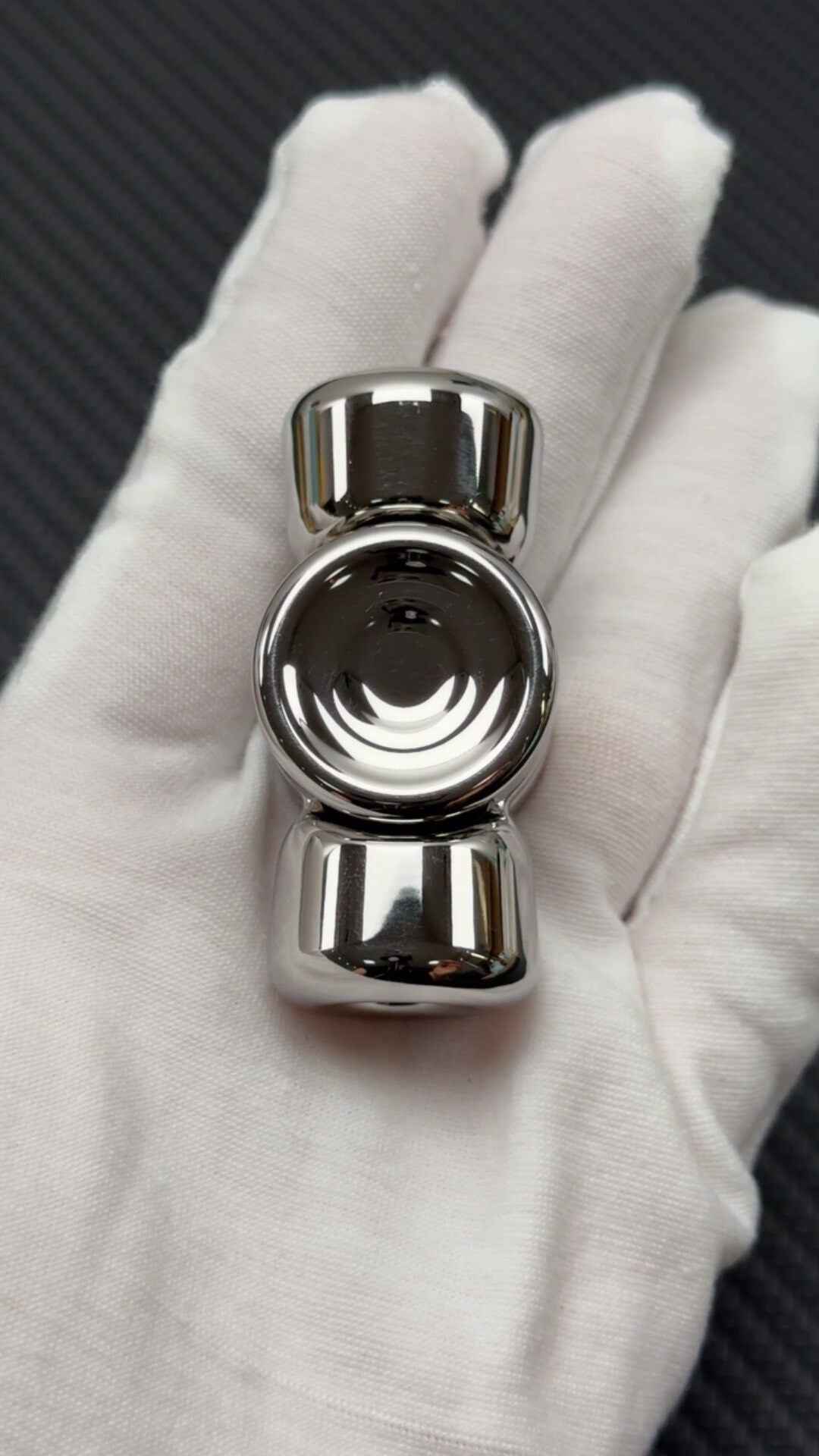 Spin Stainless Steel