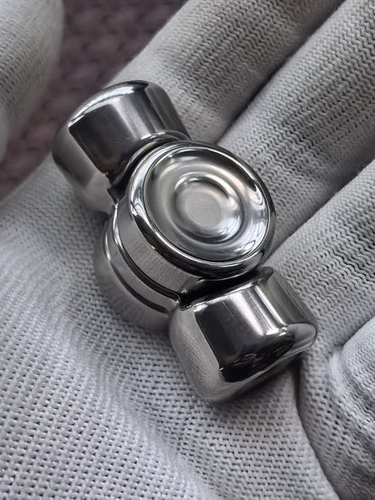 Spin Titanium