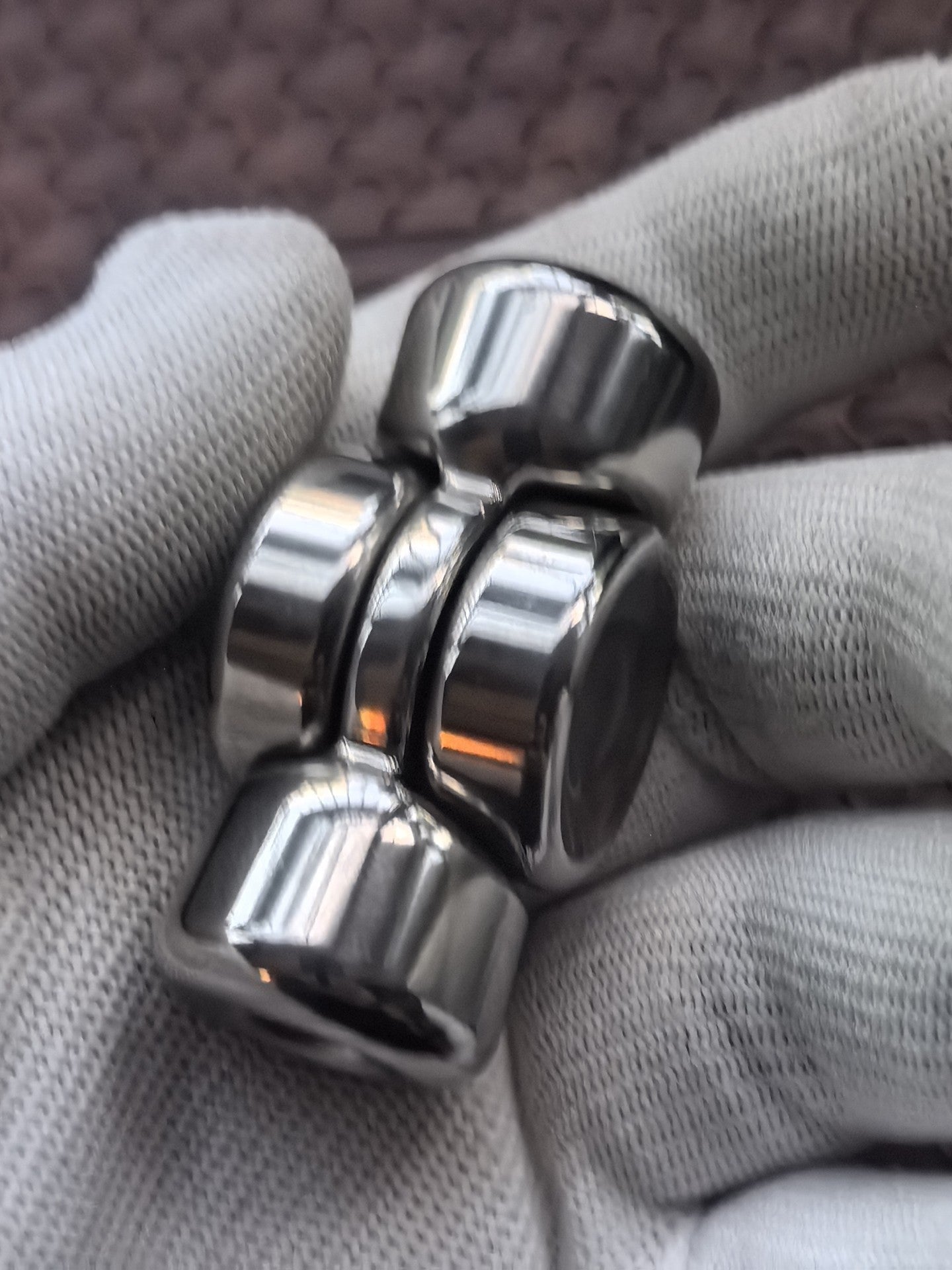 Spin Titanium