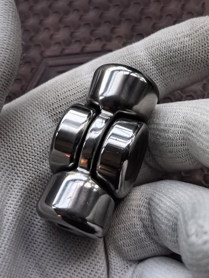 Spin Titanium