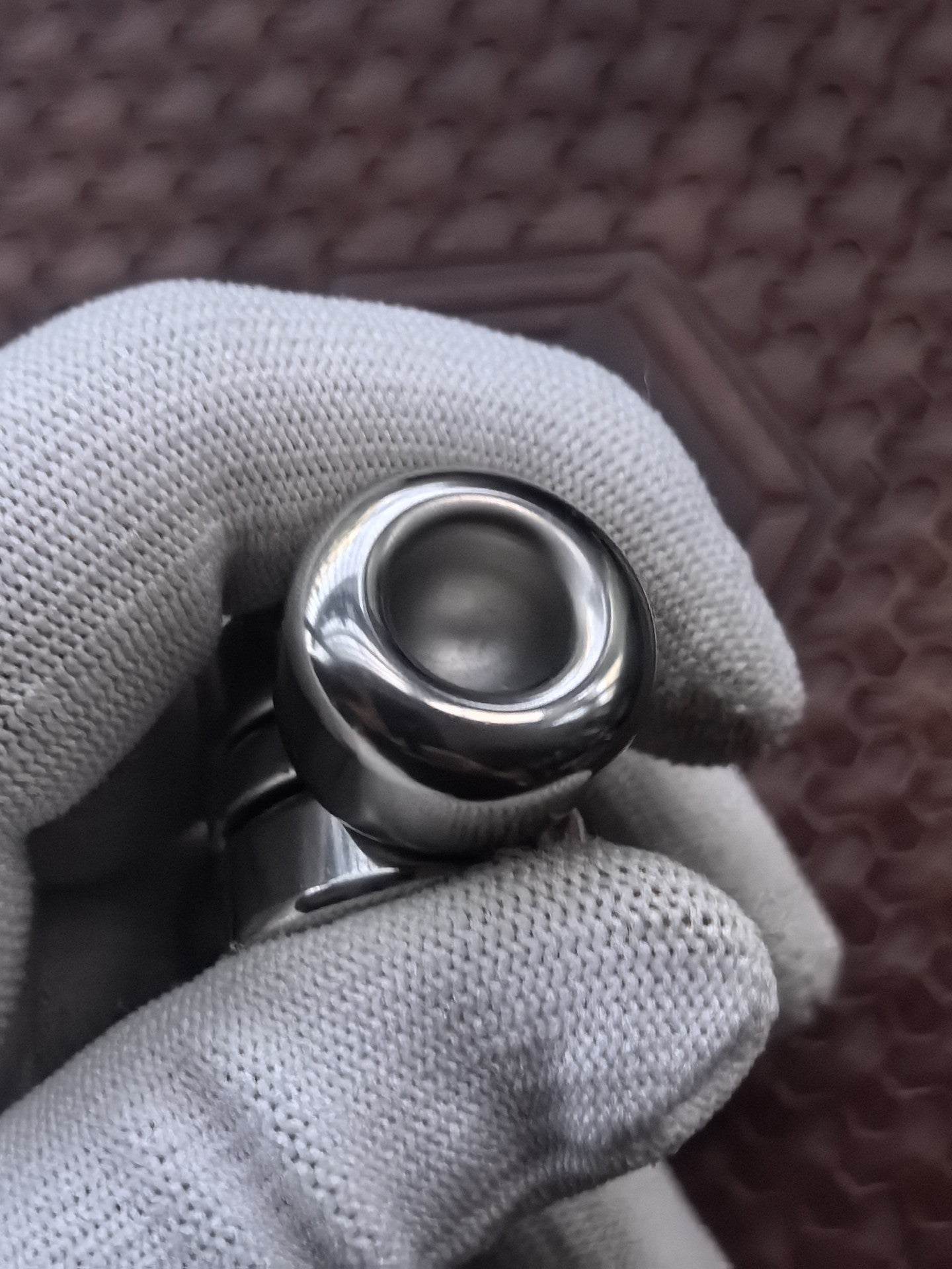 Spin Titanium