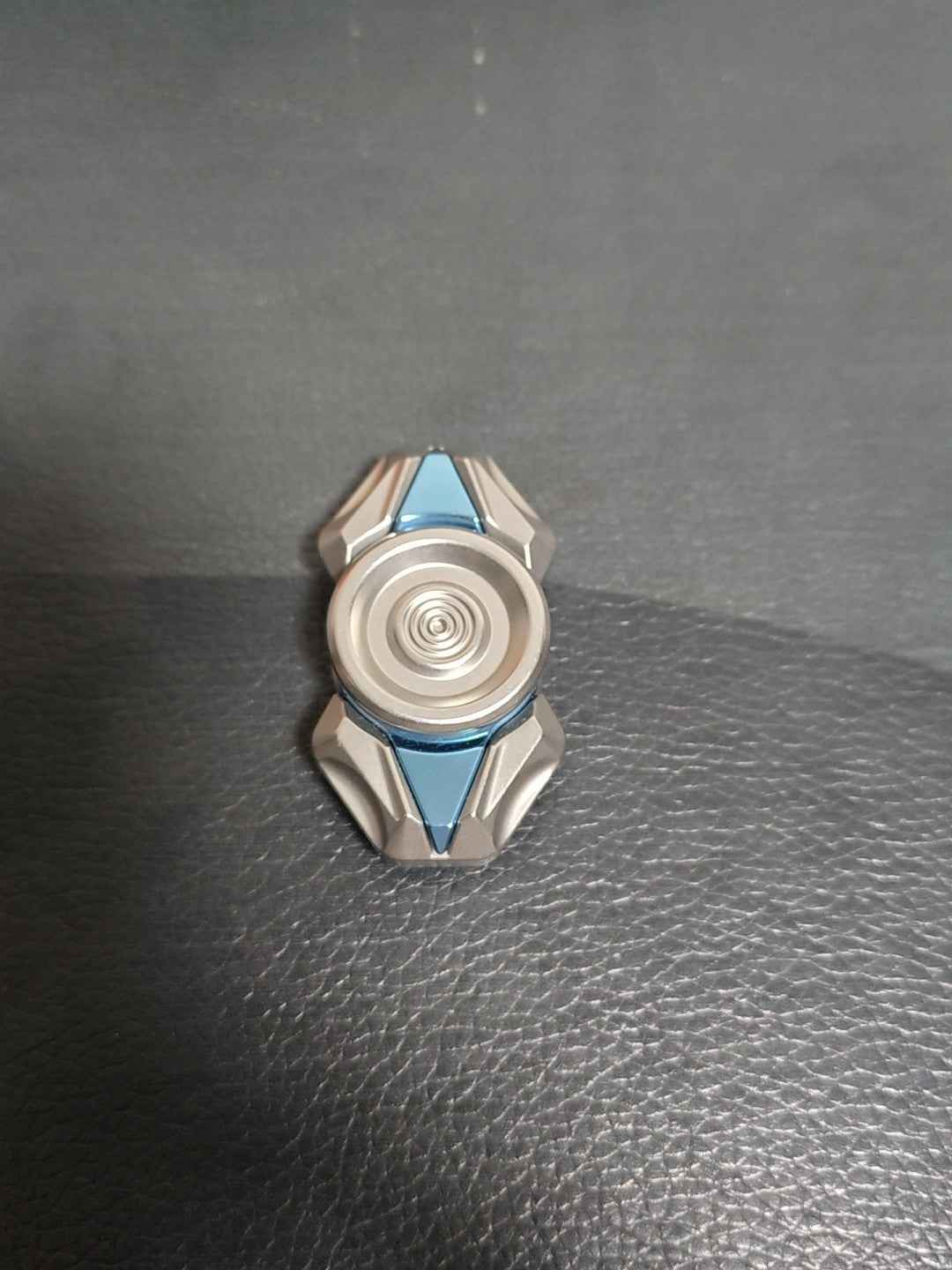 Spin Titanium Stainless Steel