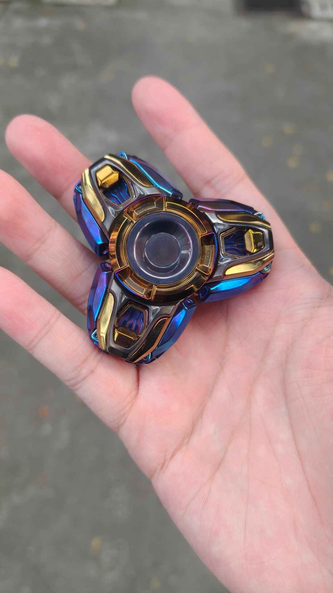 TIER I Shock String Pre-owned Fidget Spinner – TRB Creation