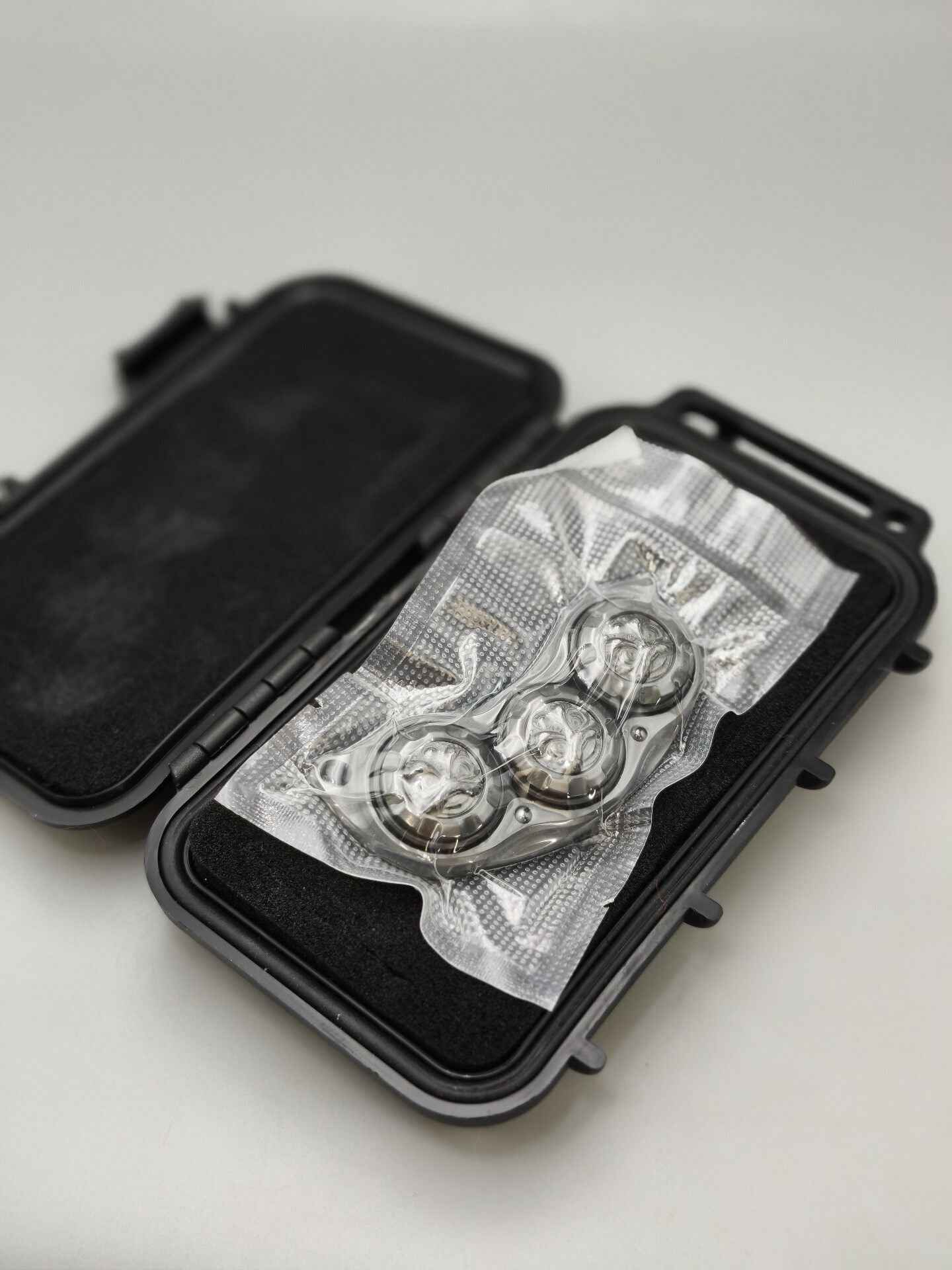 Pea Pod Zirconium Brand New