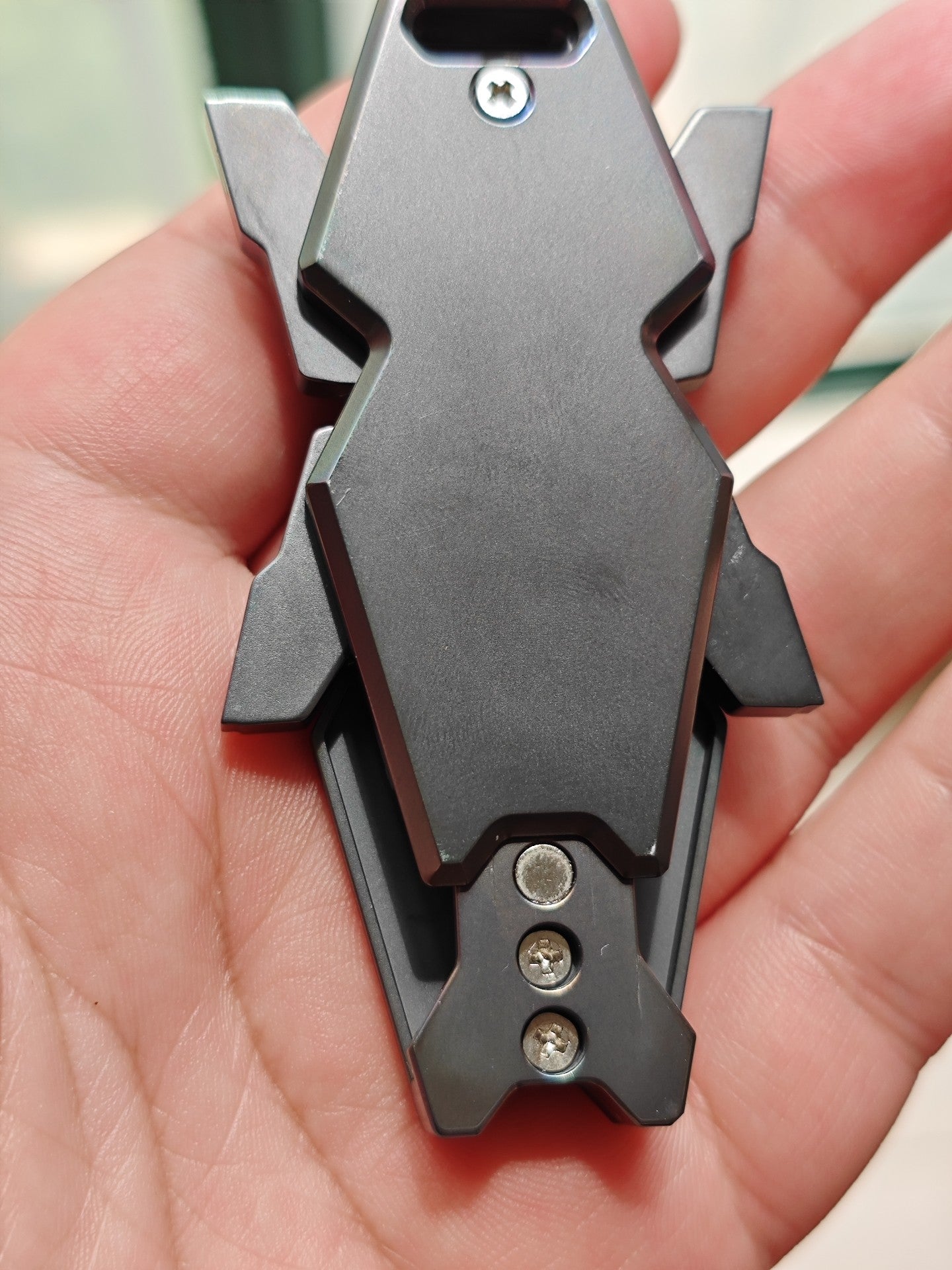 Unicorn r Zirconium