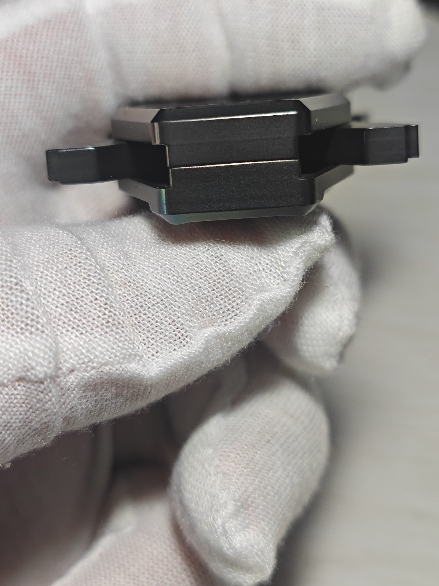 Unicorn r Zirconium
