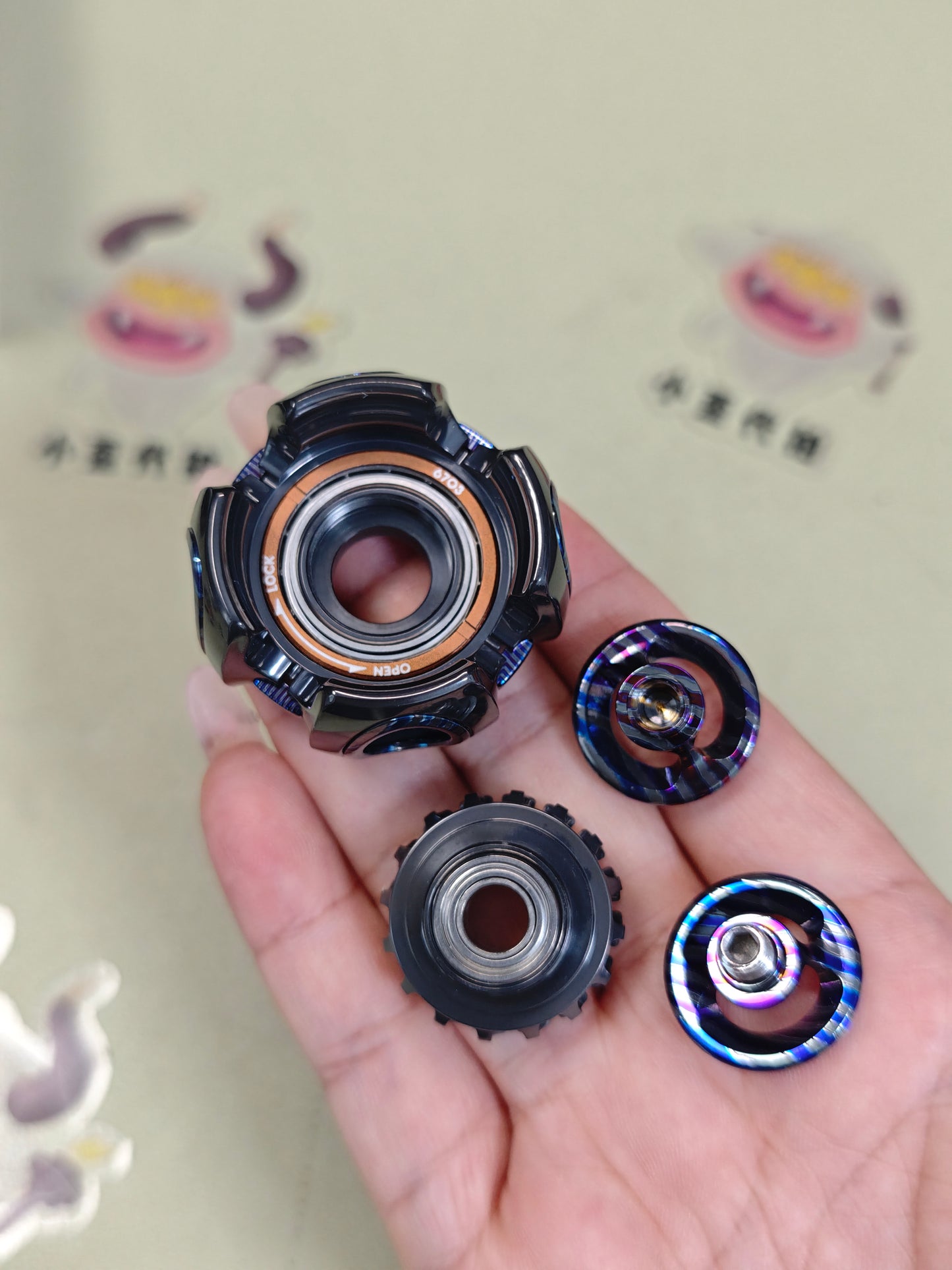 Noiz O Zircuti Zirconium