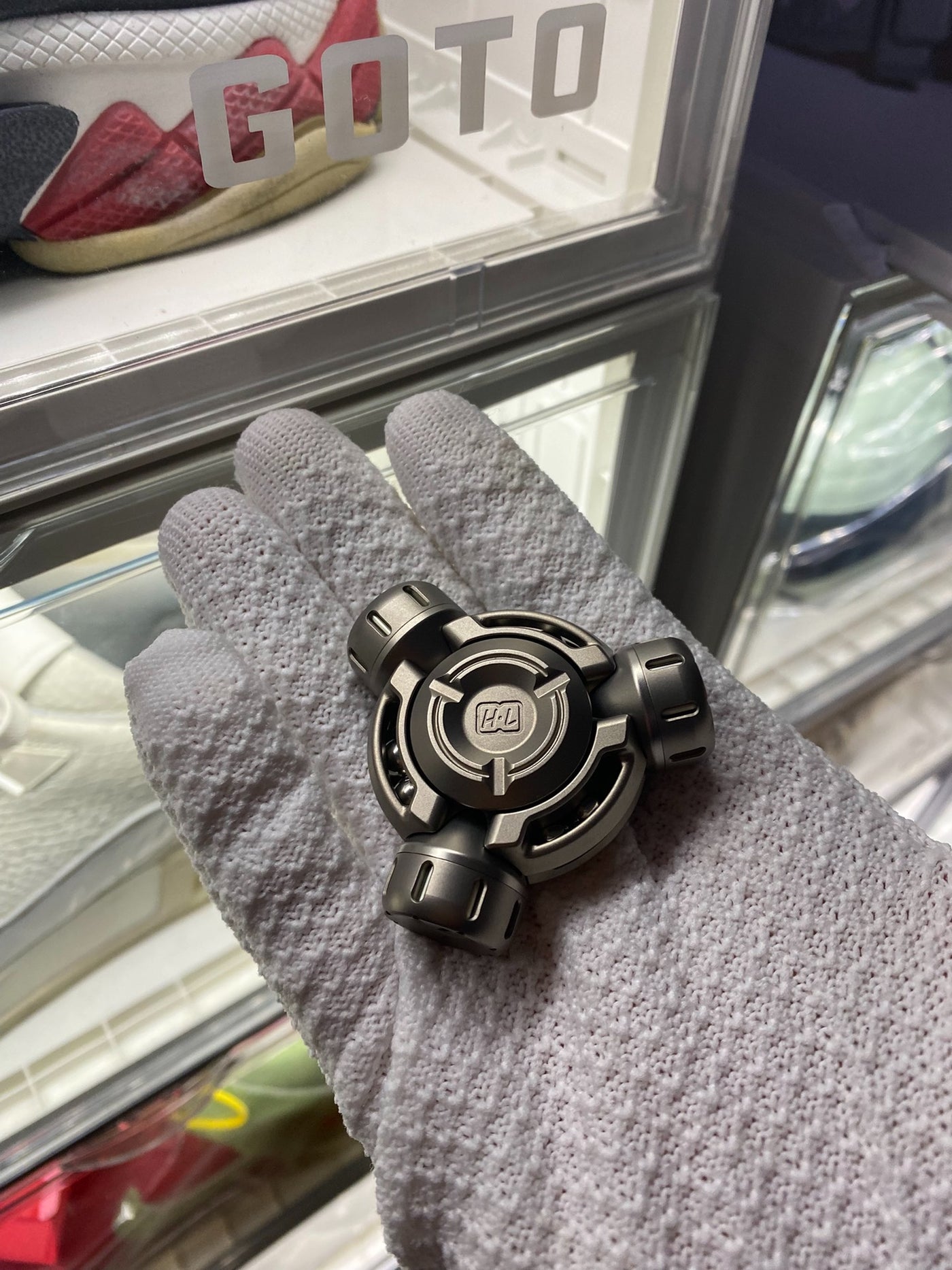 Bad Mantis Titanium