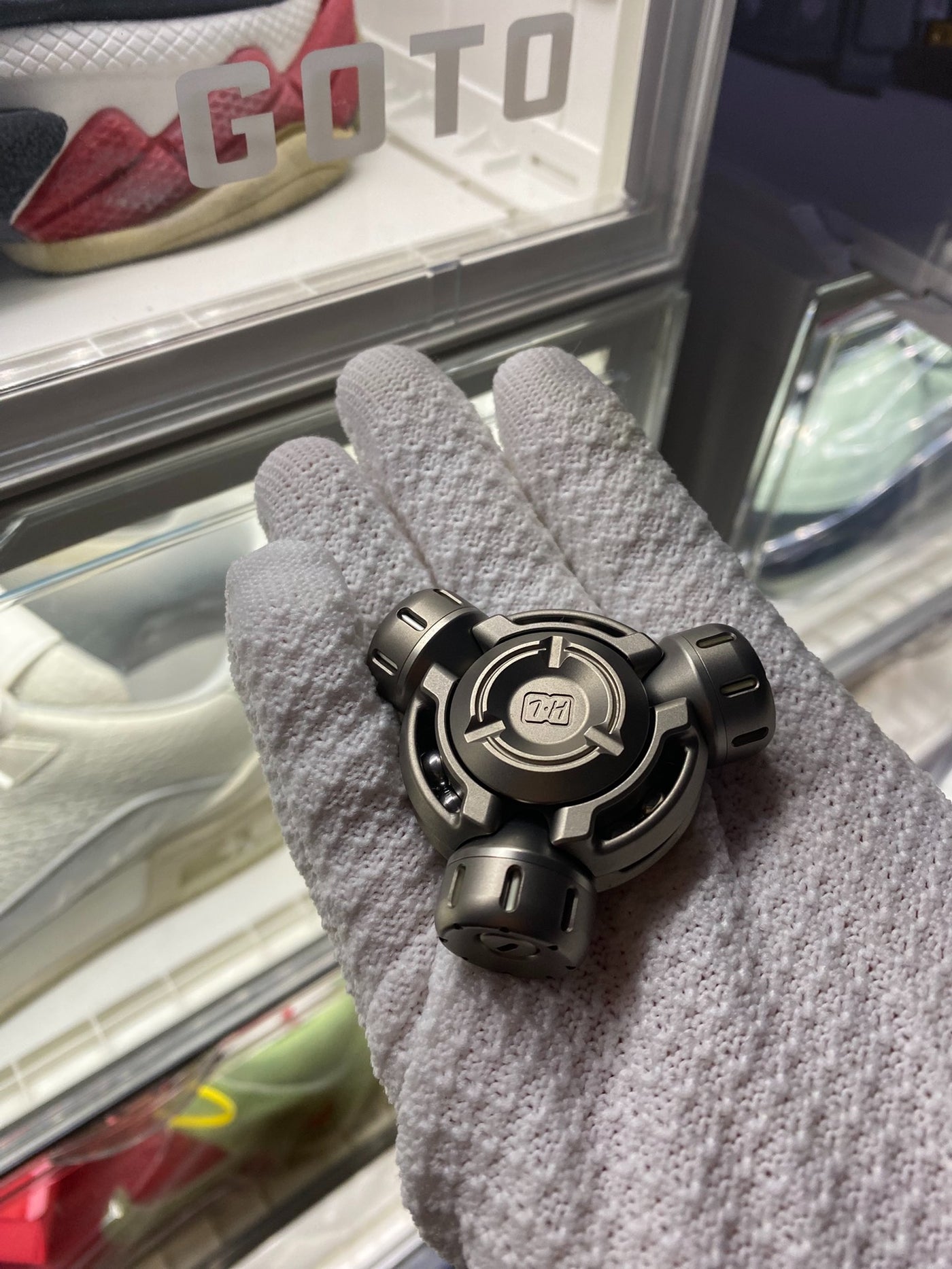 Bad Mantis Titanium