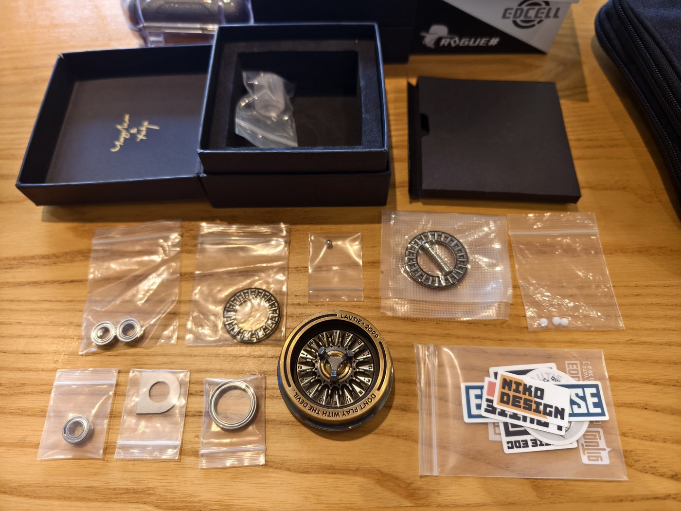Lautie CARNIVAL Roulette Bureau Fidget Spinner 