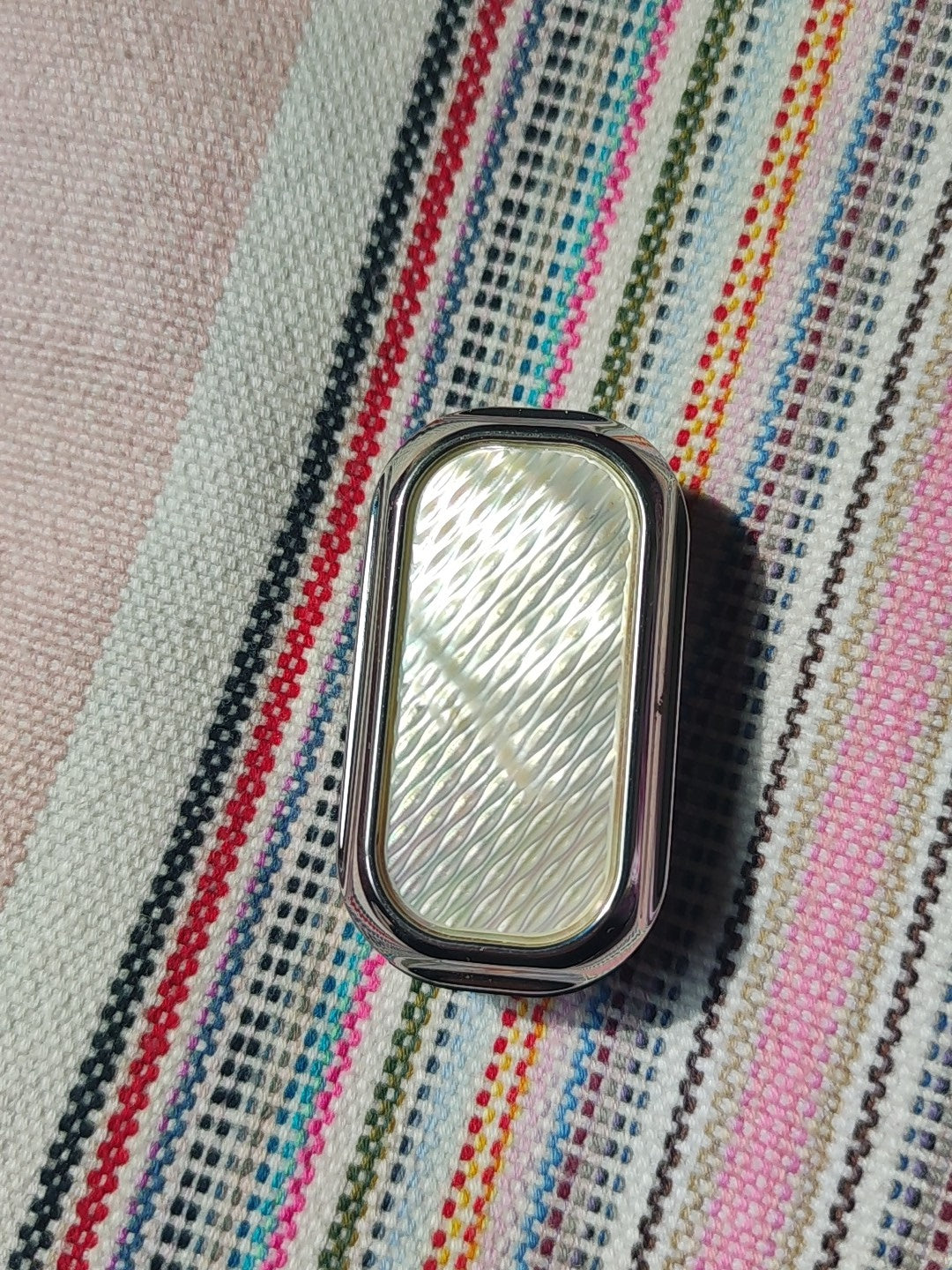 Slider-Feeling White Butterfly Stainless Steel