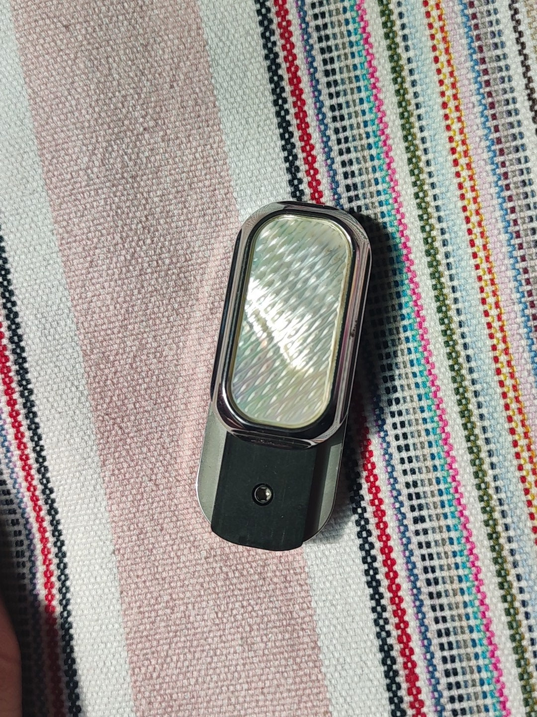 Slider-Feeling White Butterfly Stainless Steel