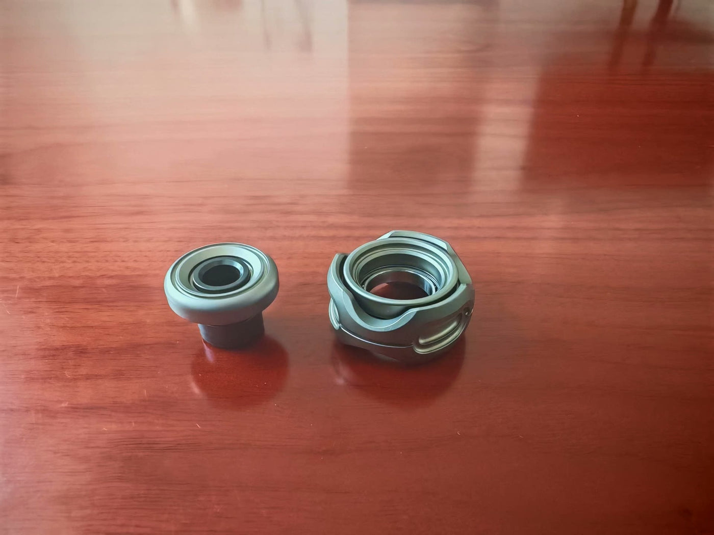 Slim Titanium