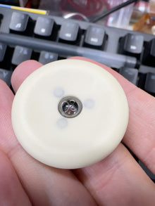 Top-C Luminous White