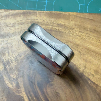Aura Sand Stainless Steel
