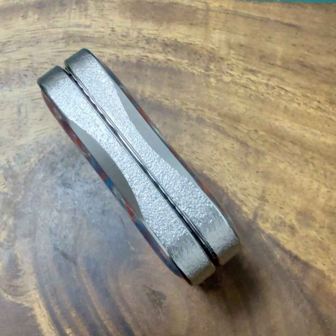 Aura Sand Stainless Steel