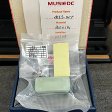 Beat (G10 Brand new)