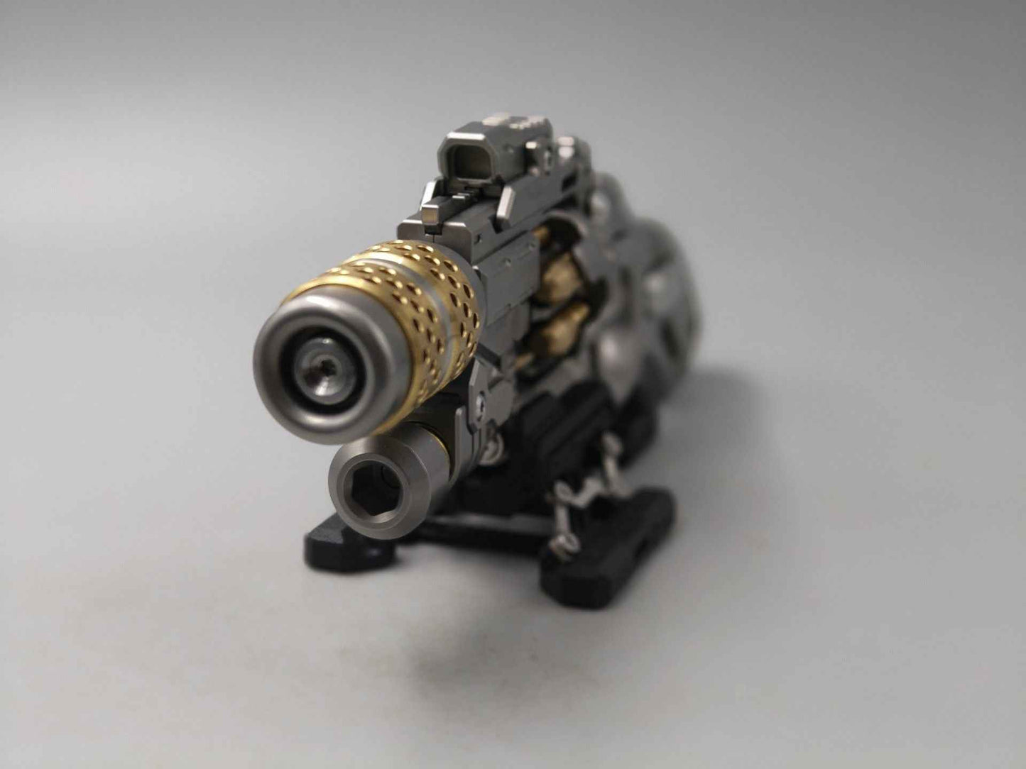 Breaker Titanium