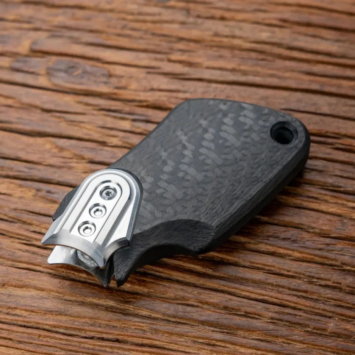 Breaker Dark version Carbon Fiber + SS Handle