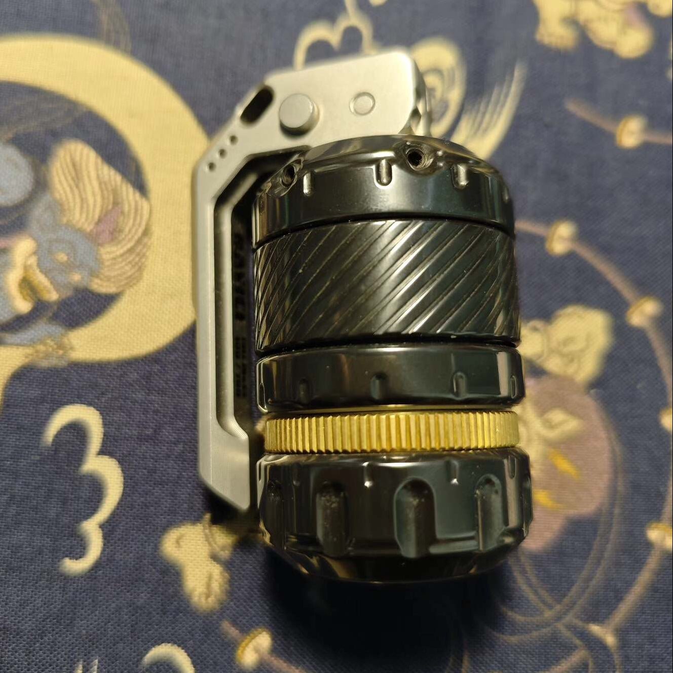 Demoman Zirconium Polished