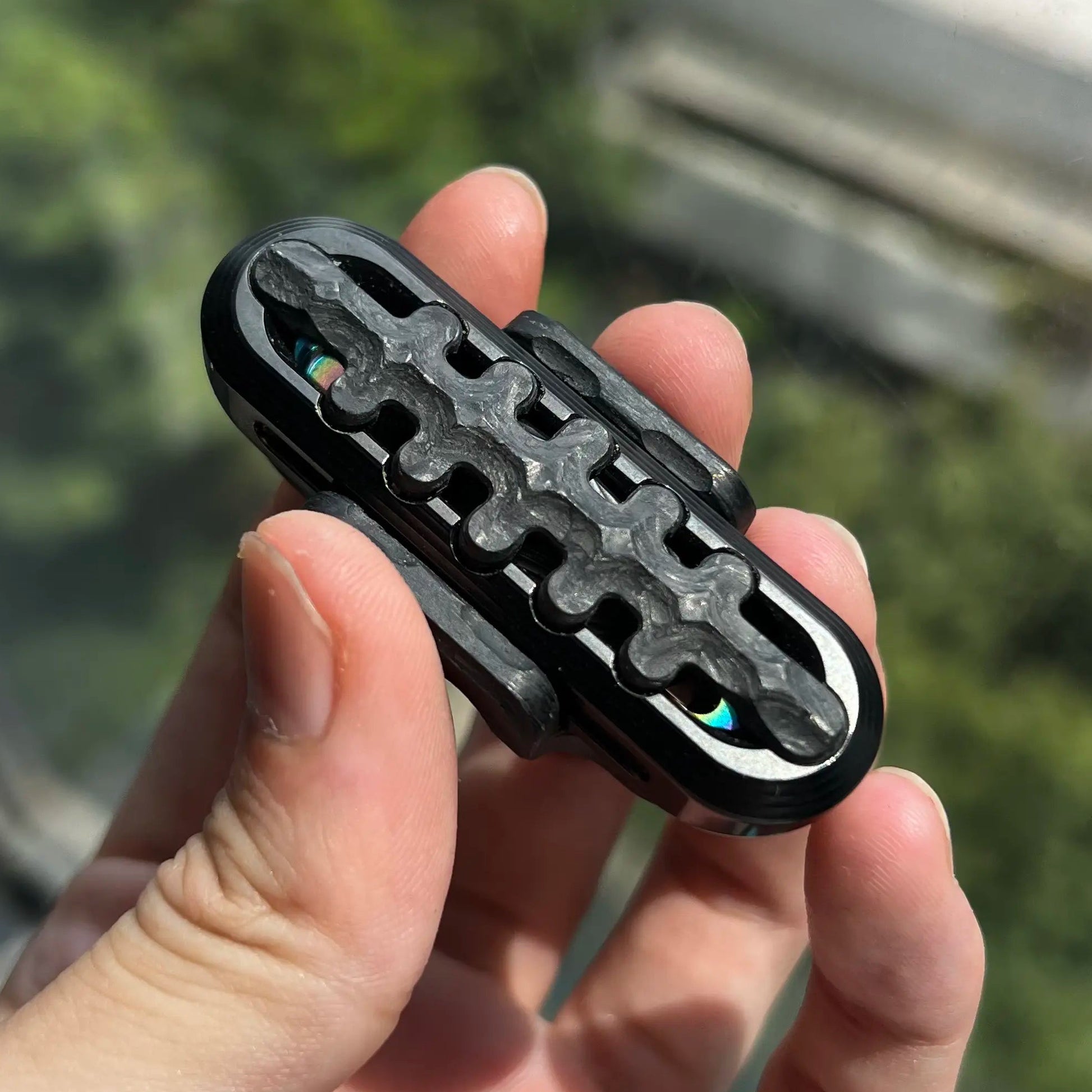 EXOSKELETON SS + Carbon Fiber