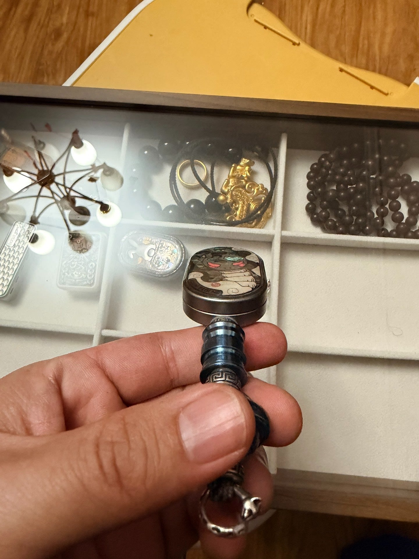 Groove Pro-Fu Yao Titanium Walnut Brown + 42 Cosmo bead