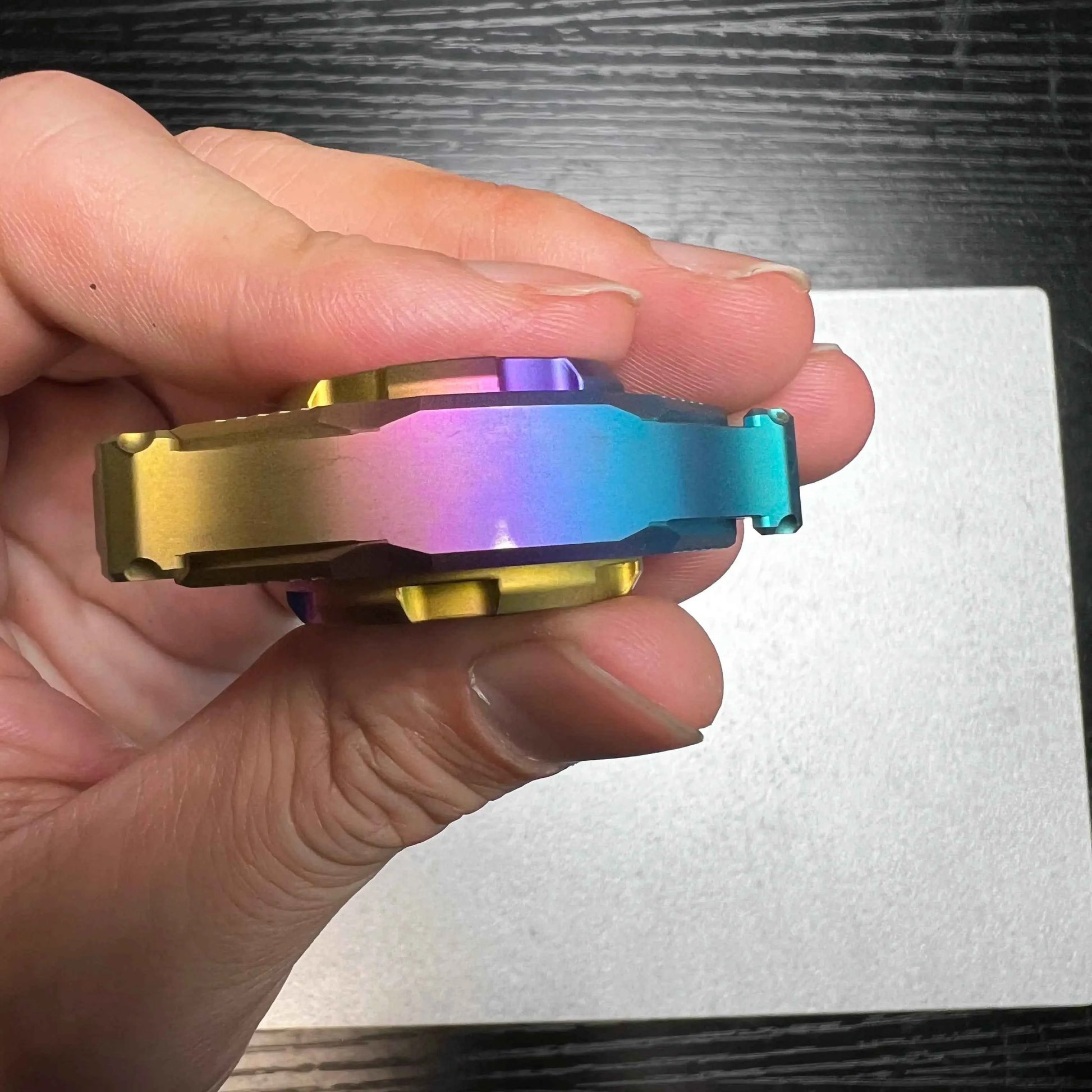 Manta Ray 2.0 Titanium