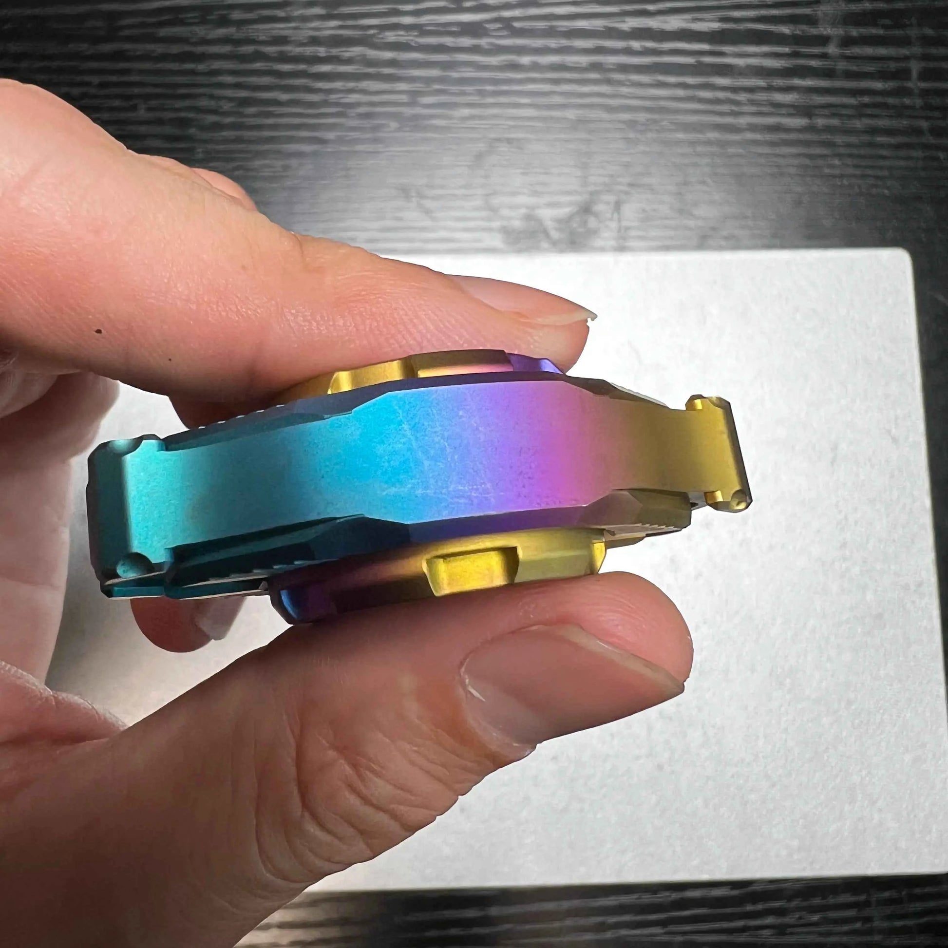 Manta Ray 2.0 Titanium