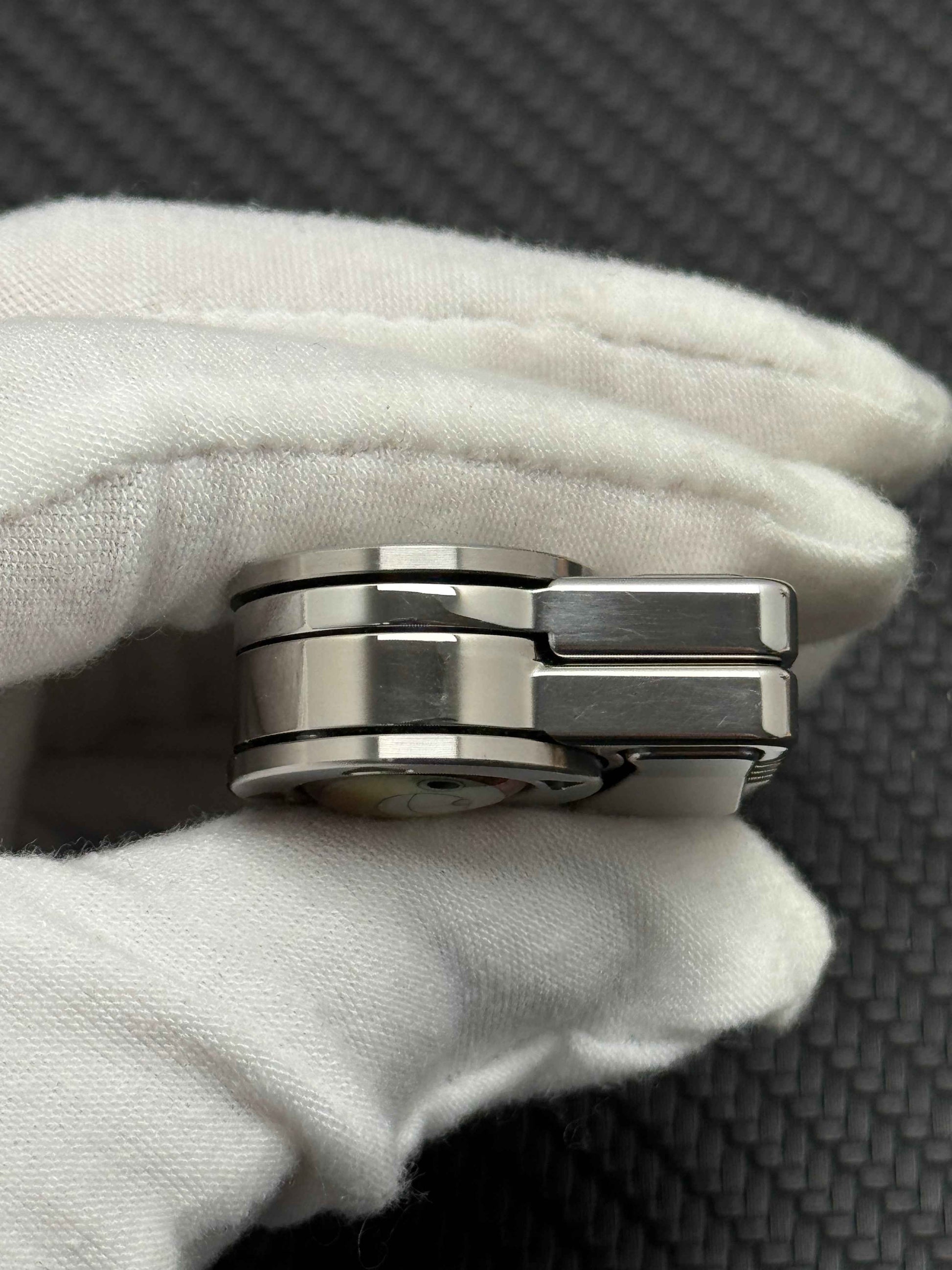 Pixel Game Titanium