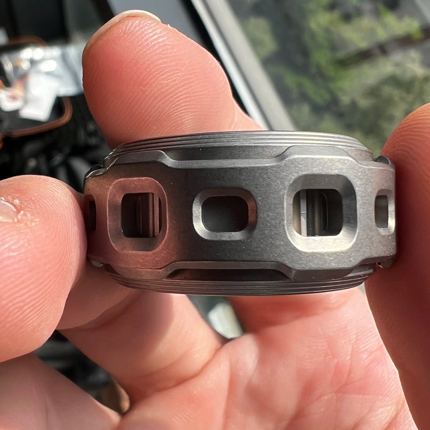 Shadow Raider Titanium