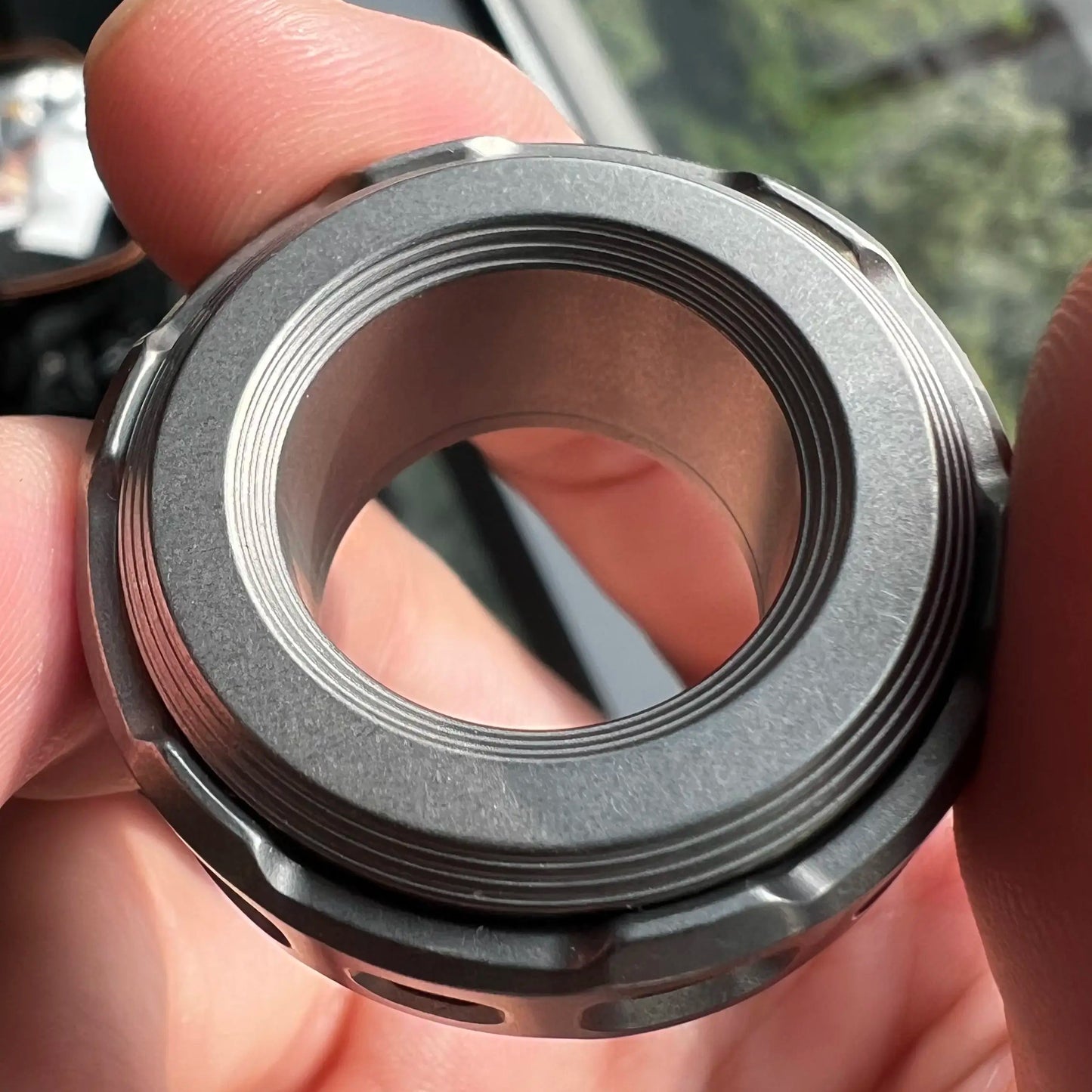 Shadow Raider Titanium