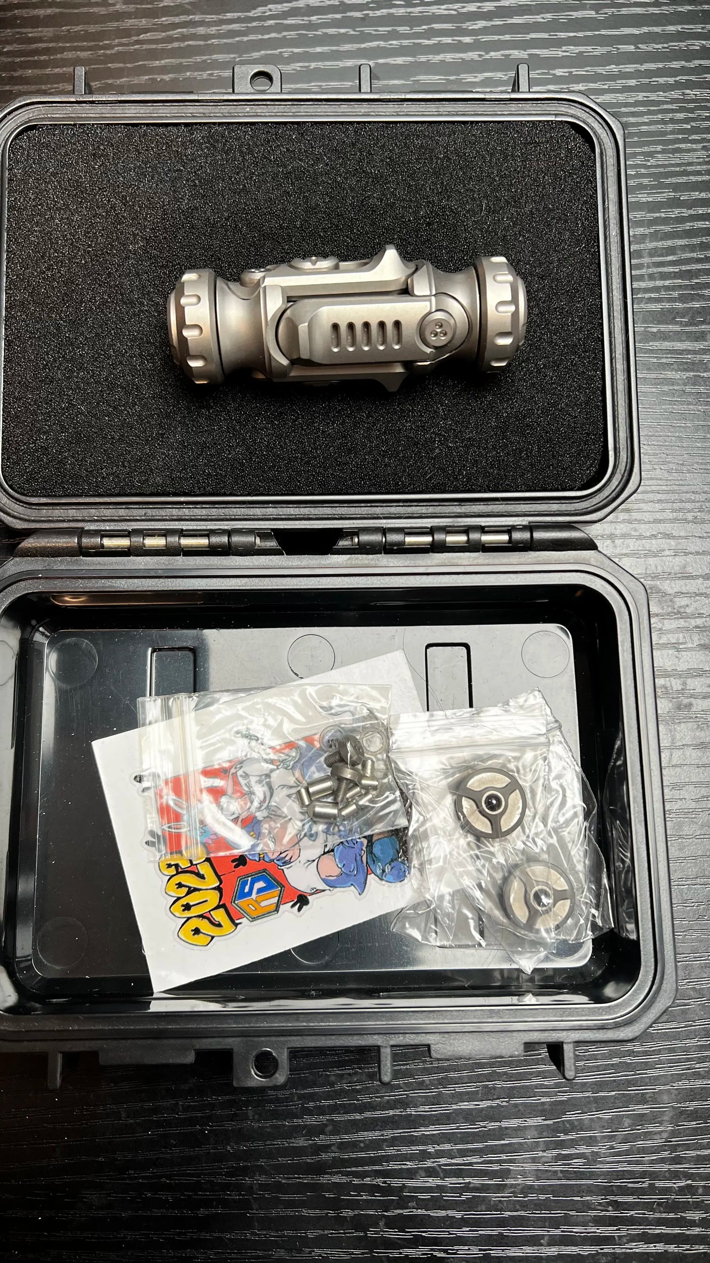 Shock Bomb Titanium