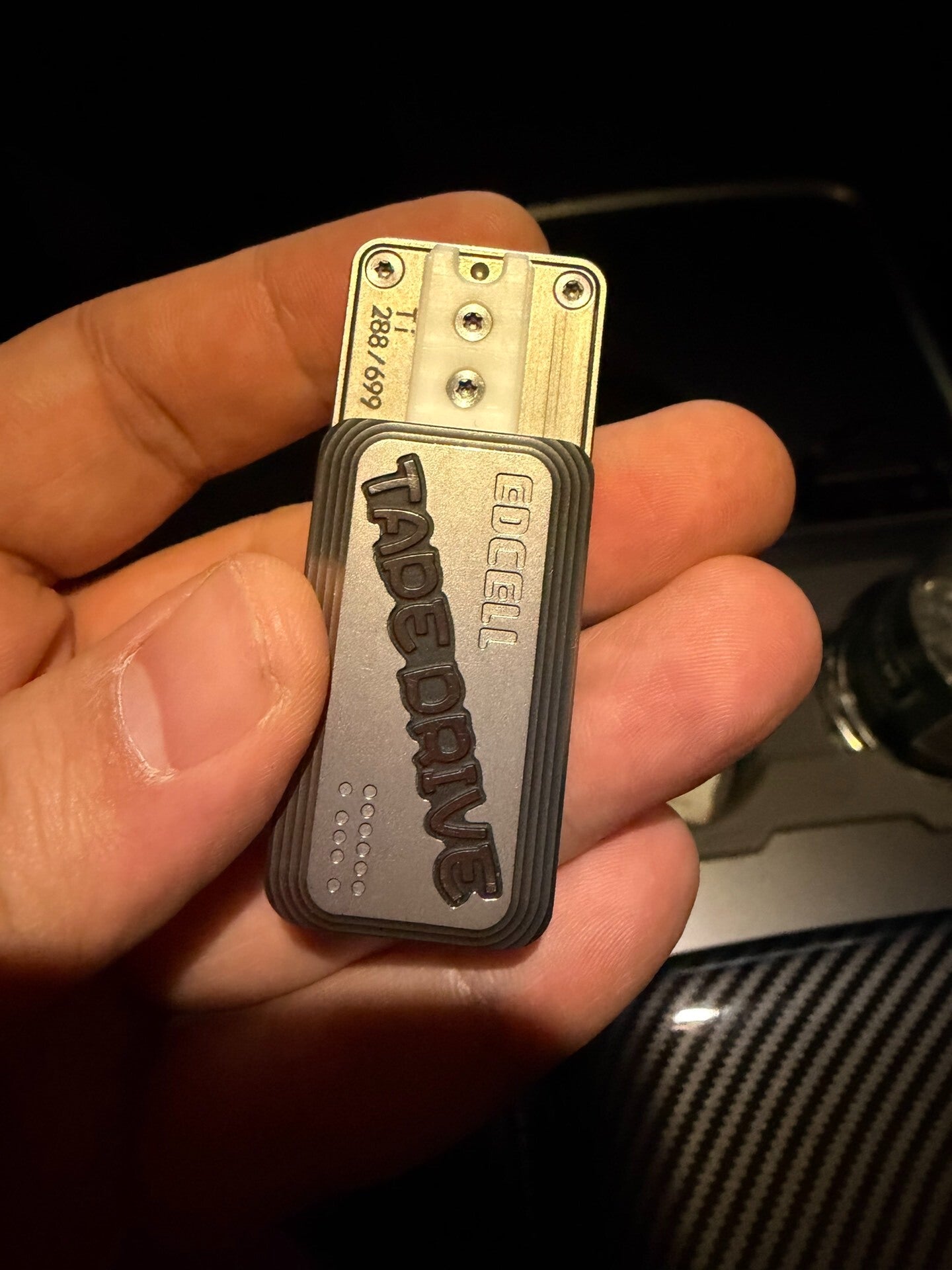TAPE DRIVE Titanium