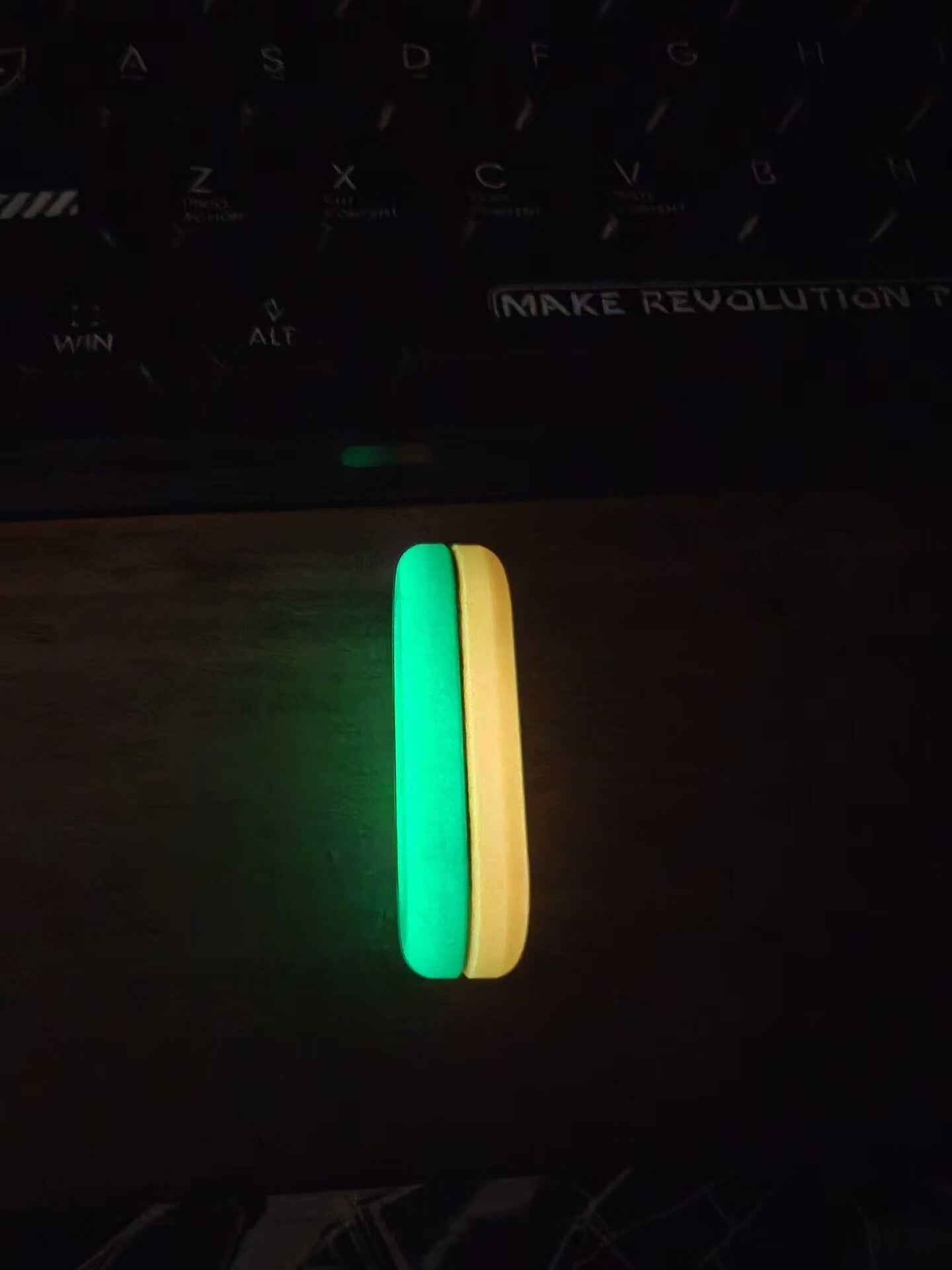 Top-B Luminous Orange + Green