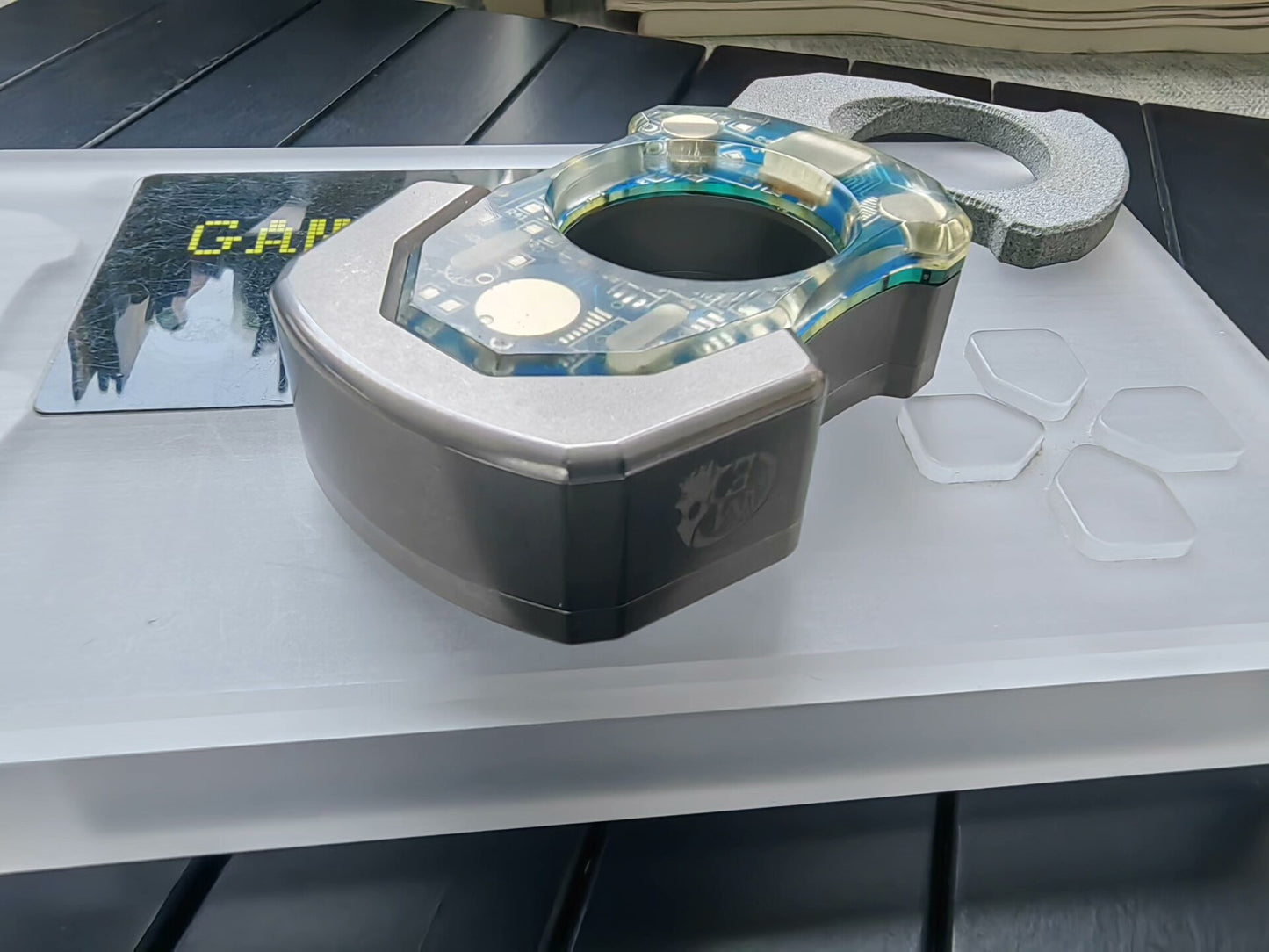 YOLO & MTAK GAMER KNUCKLE