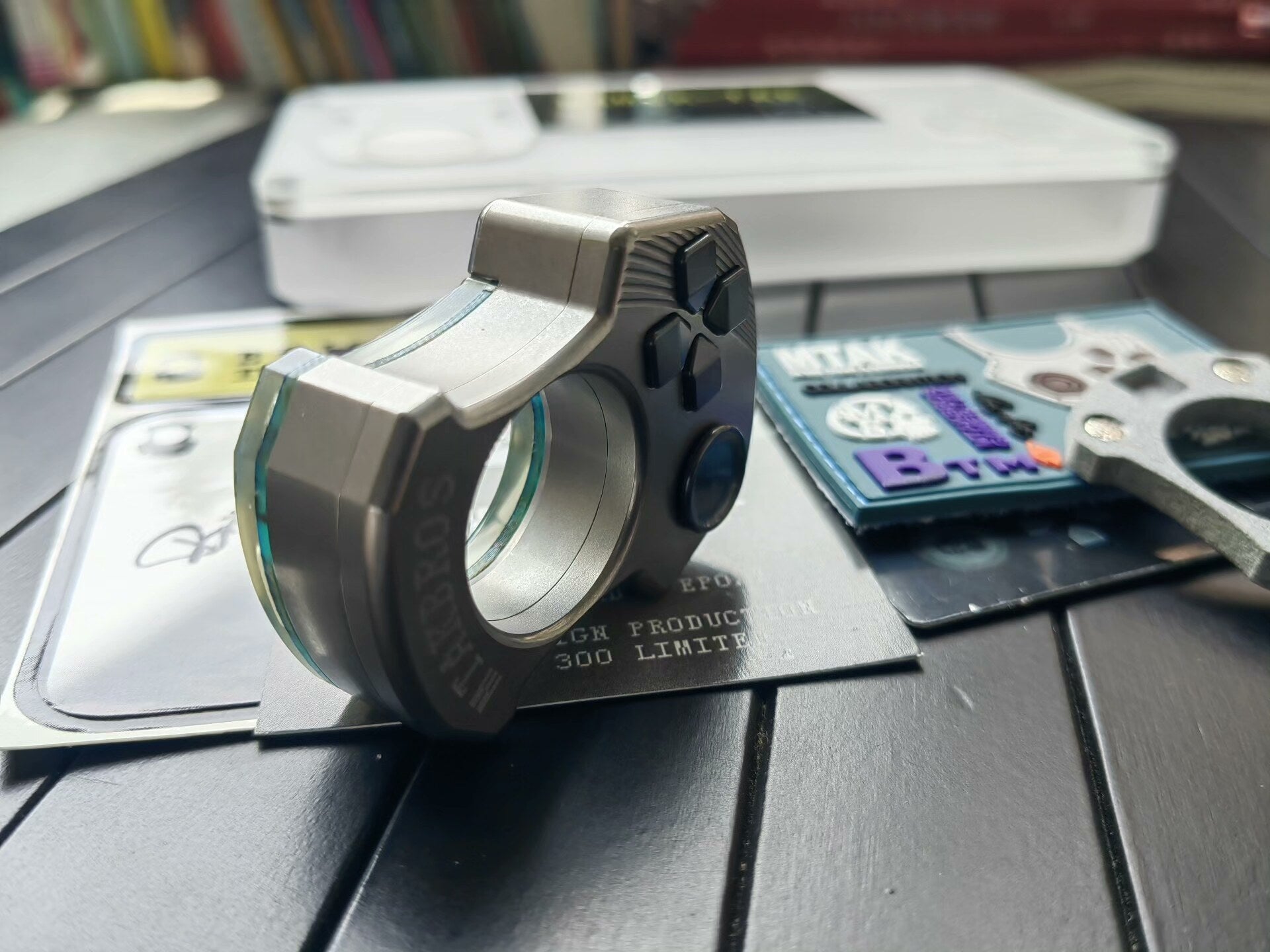 YOLO & MTAK GAMER KNUCKLE