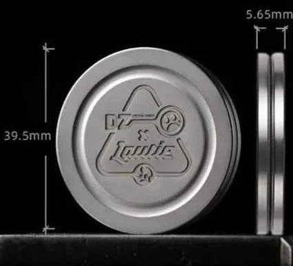 Show hand Mechanical Coin