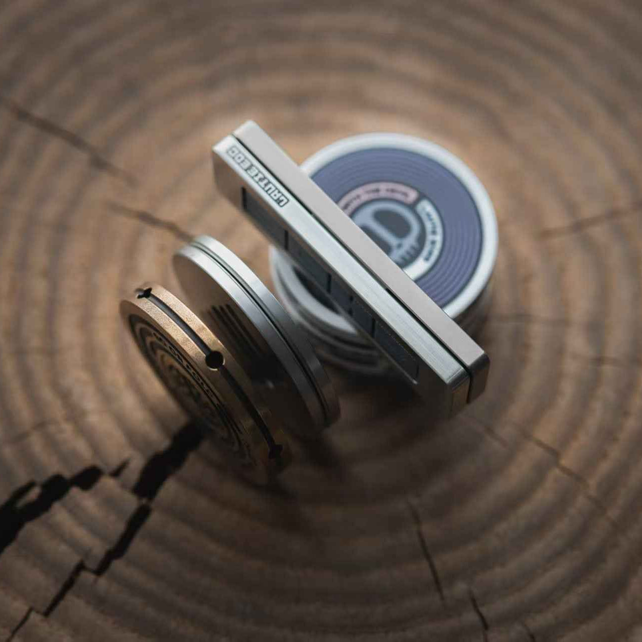 Show hand Mechanical Coin