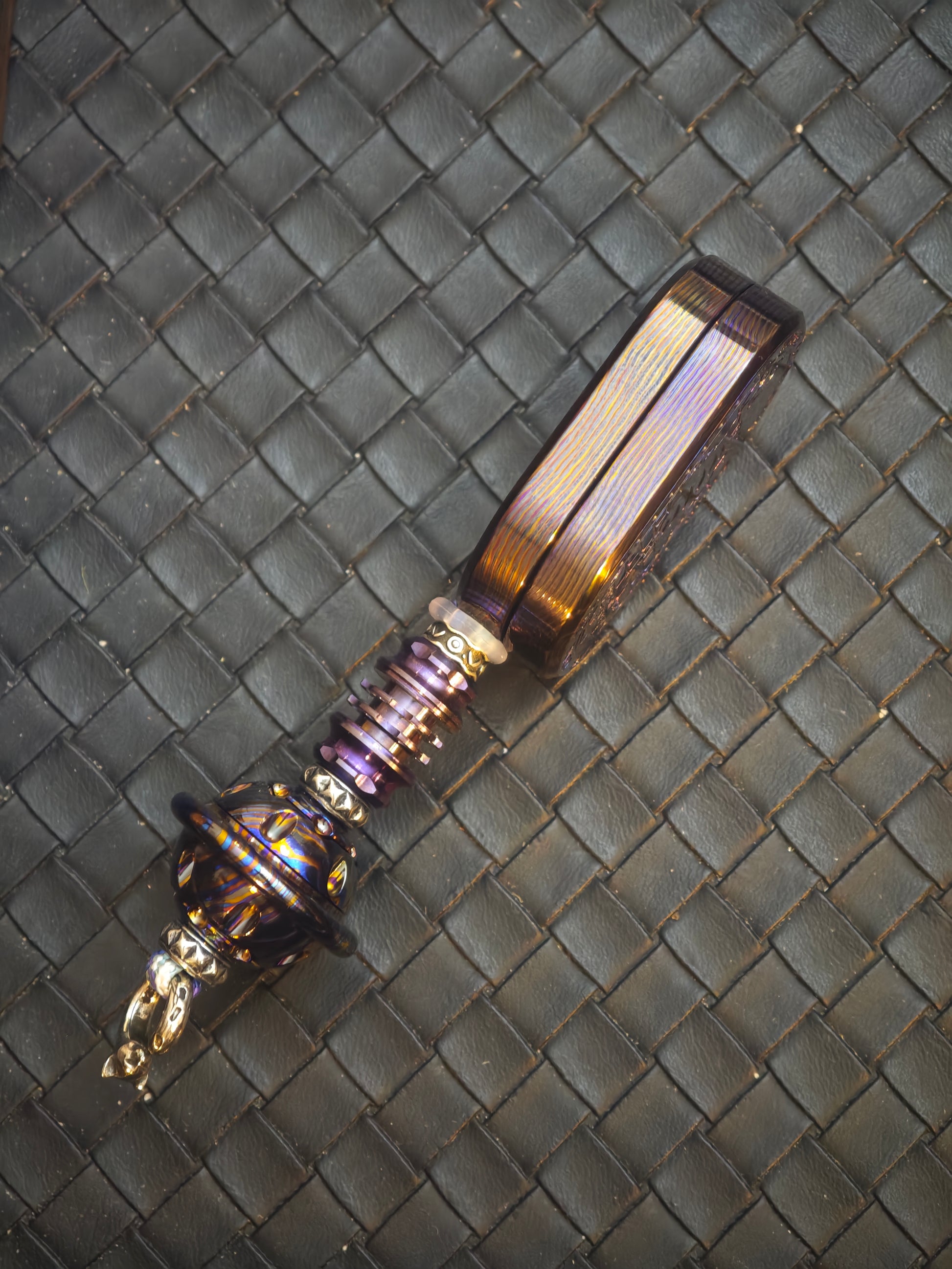 F2.9 Zircuti Zirconium