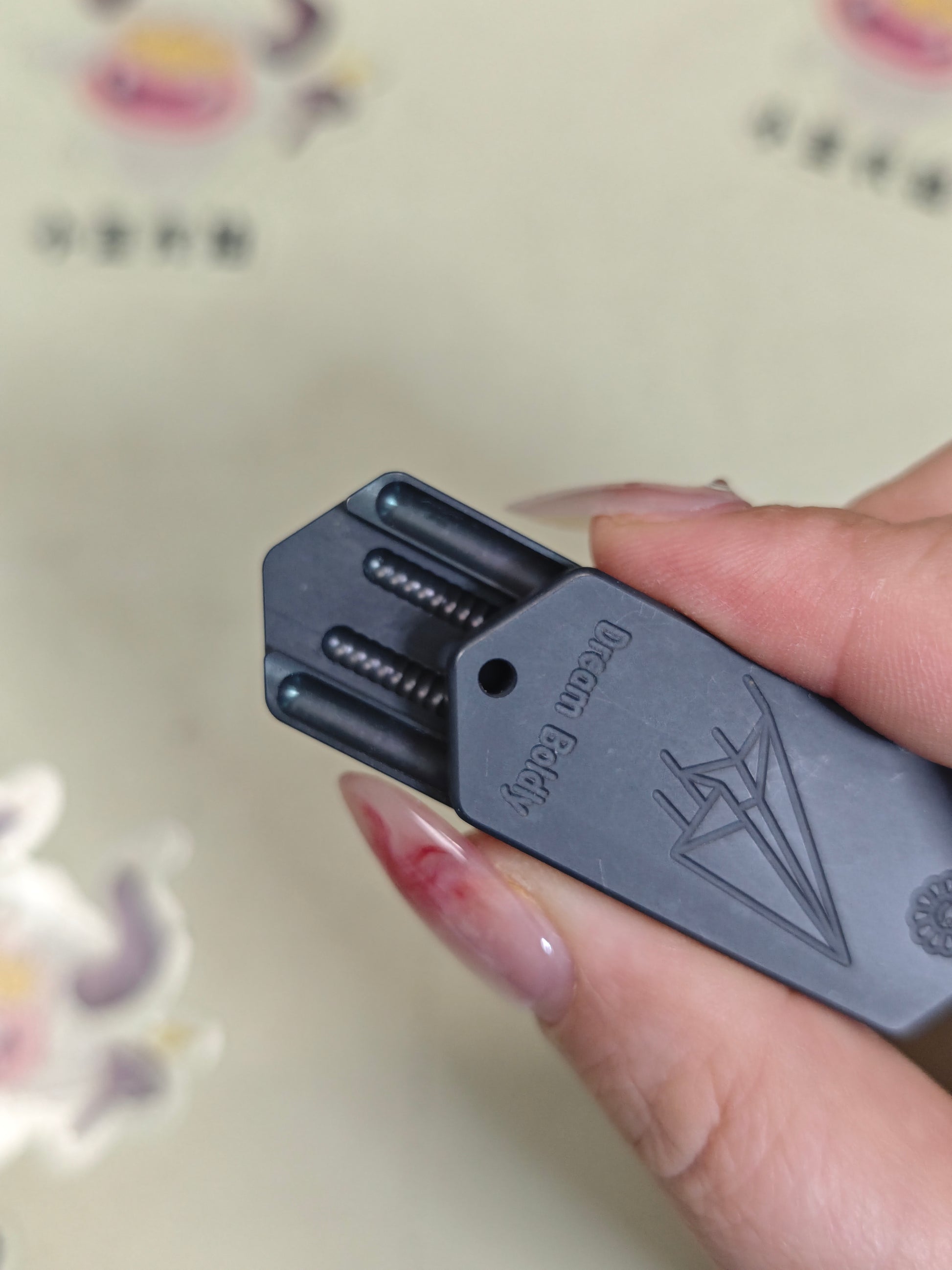 Plane Zirconium