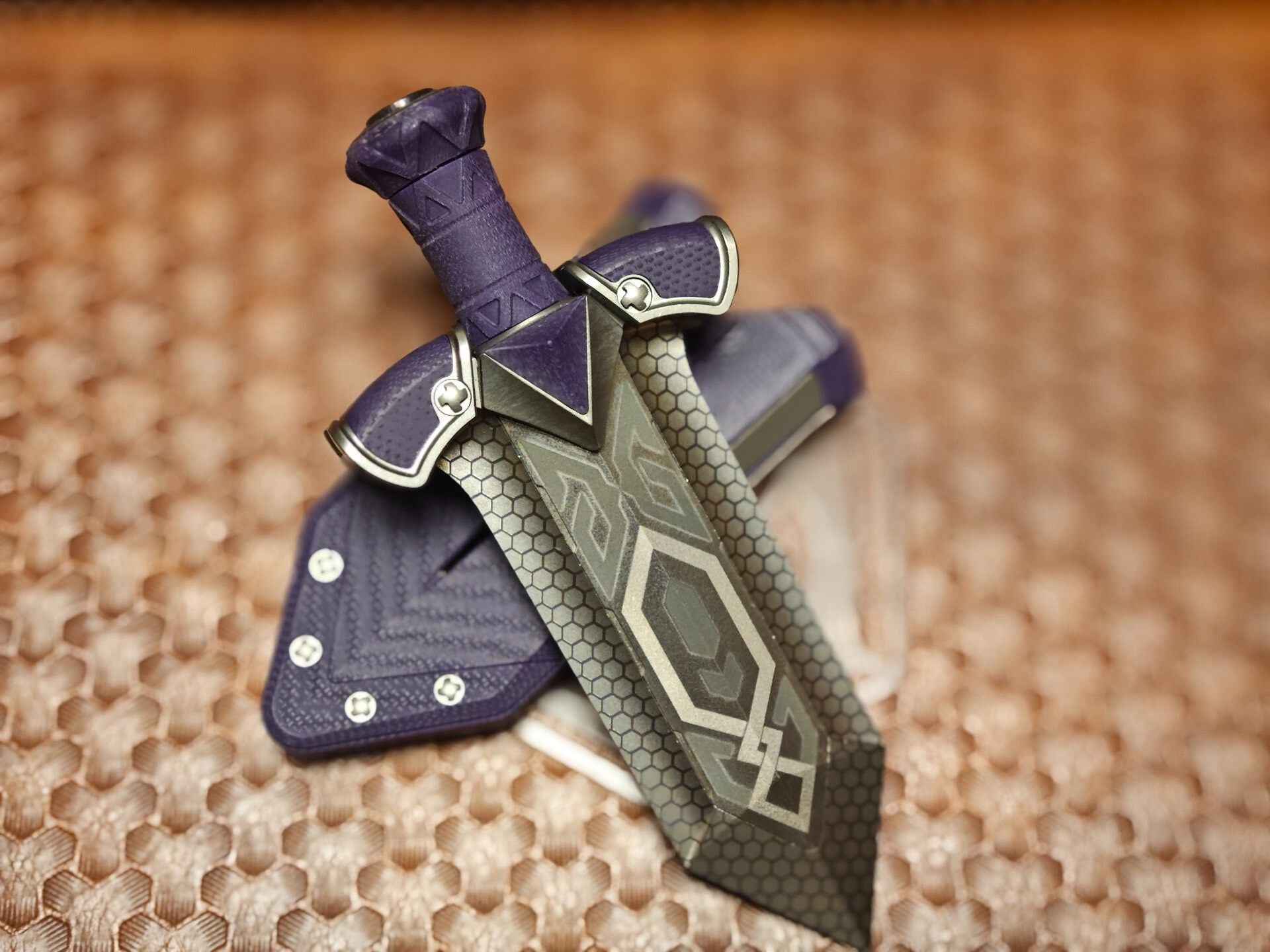 Aroundight G10