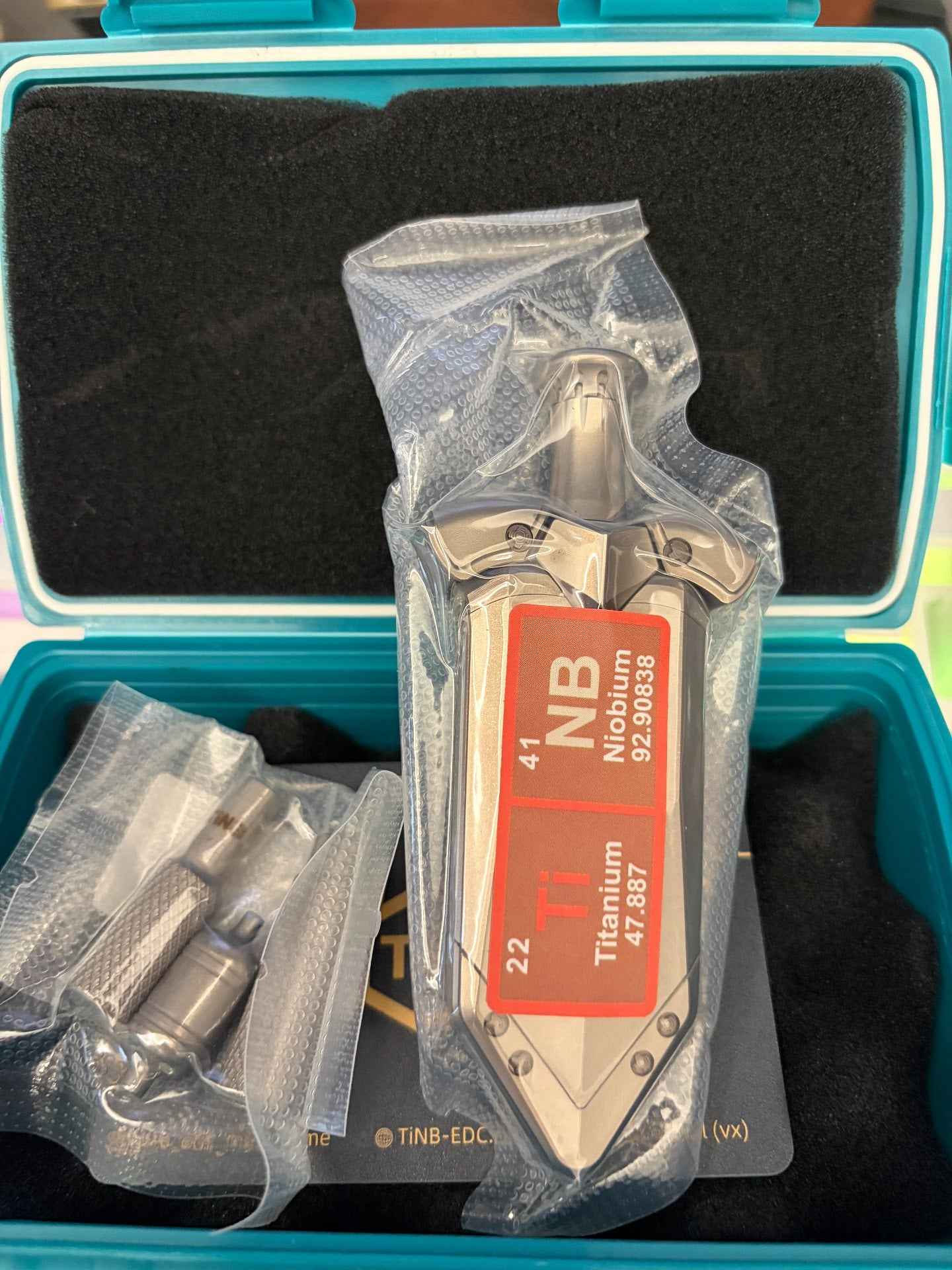Aroundight Titanium